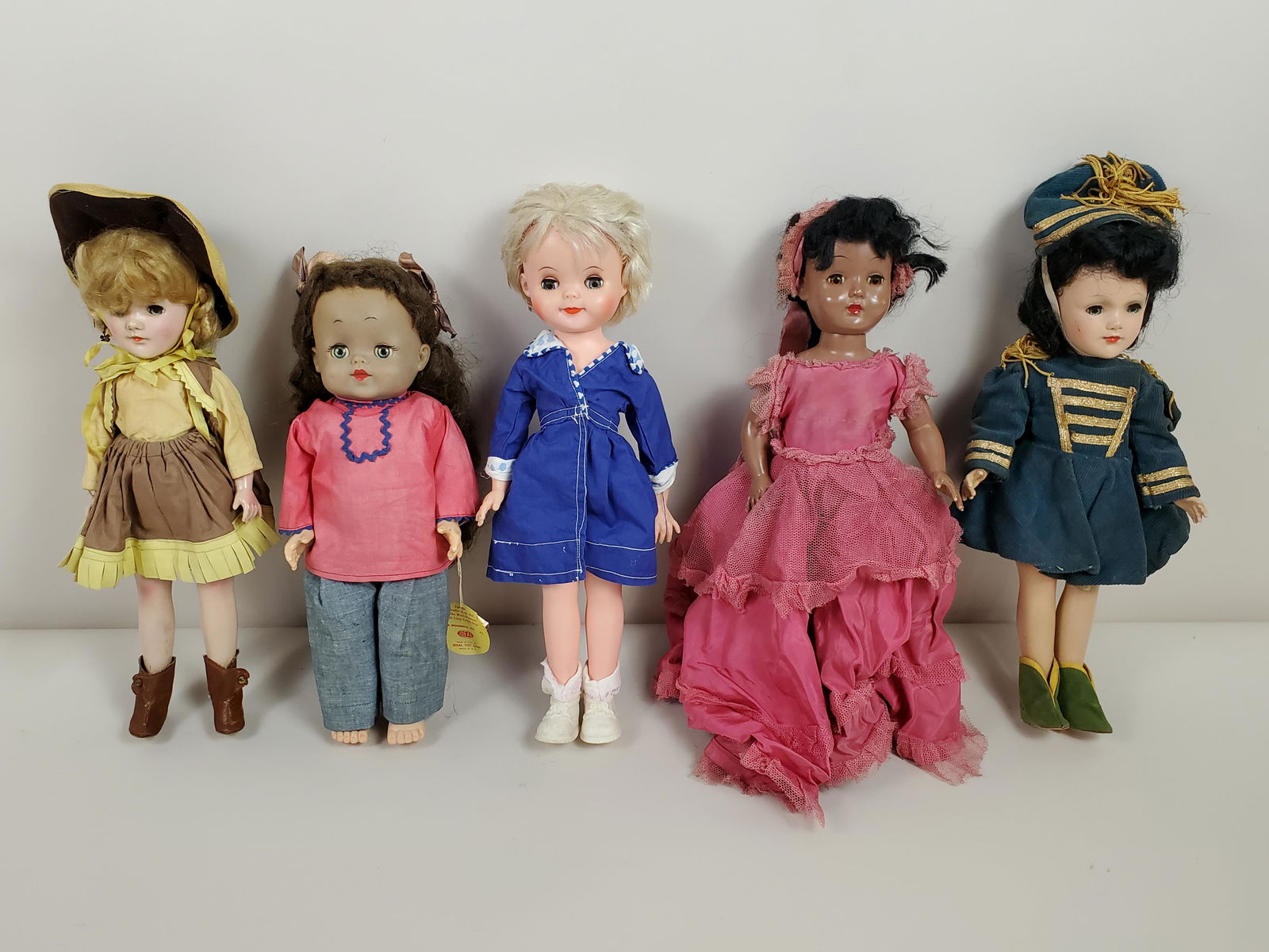 5 Character Dolls incl Ideal (1 of 8)