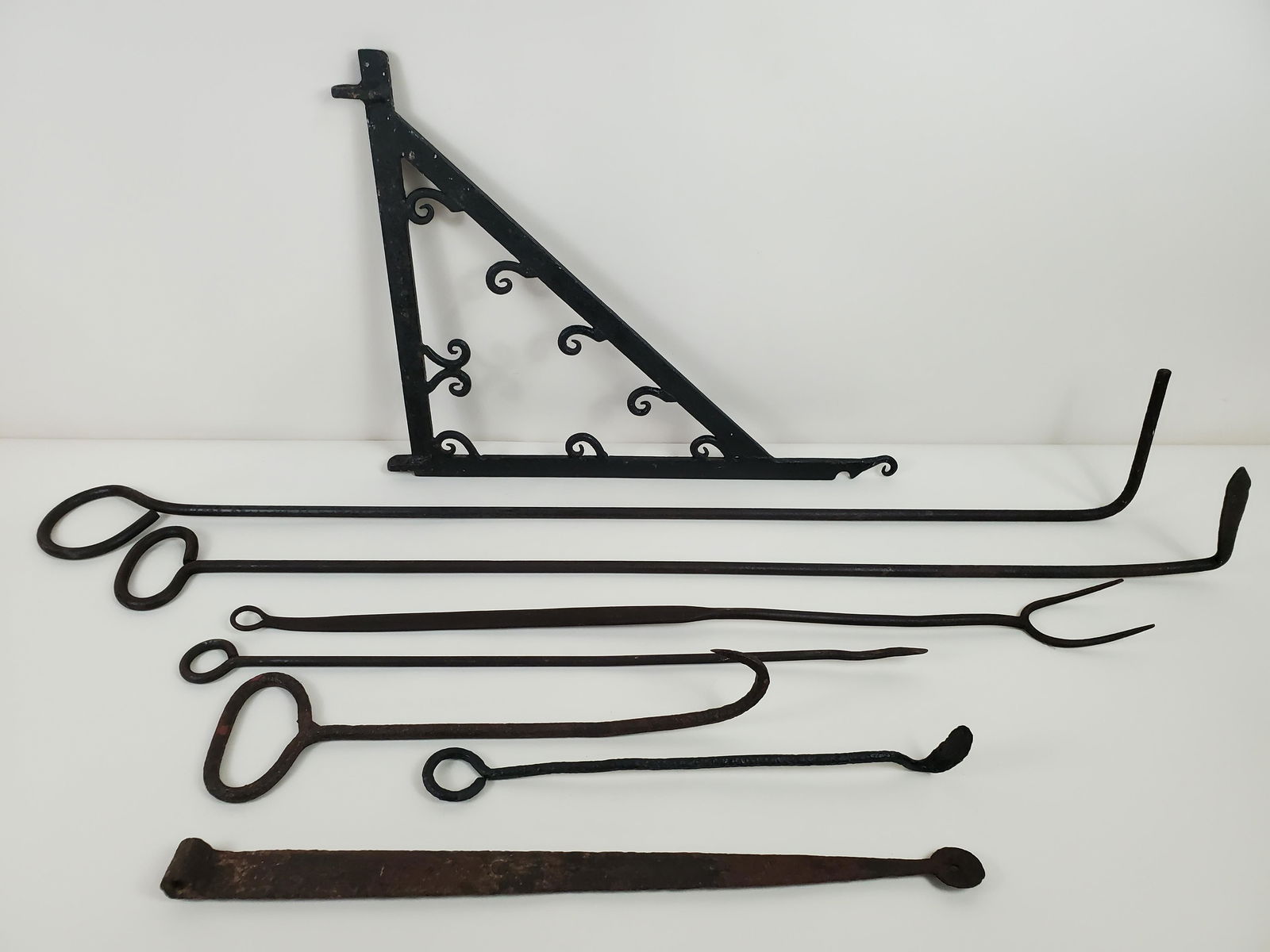 8 Wrought Iron Kitchen Items Incl Door Strap (1 of 3)