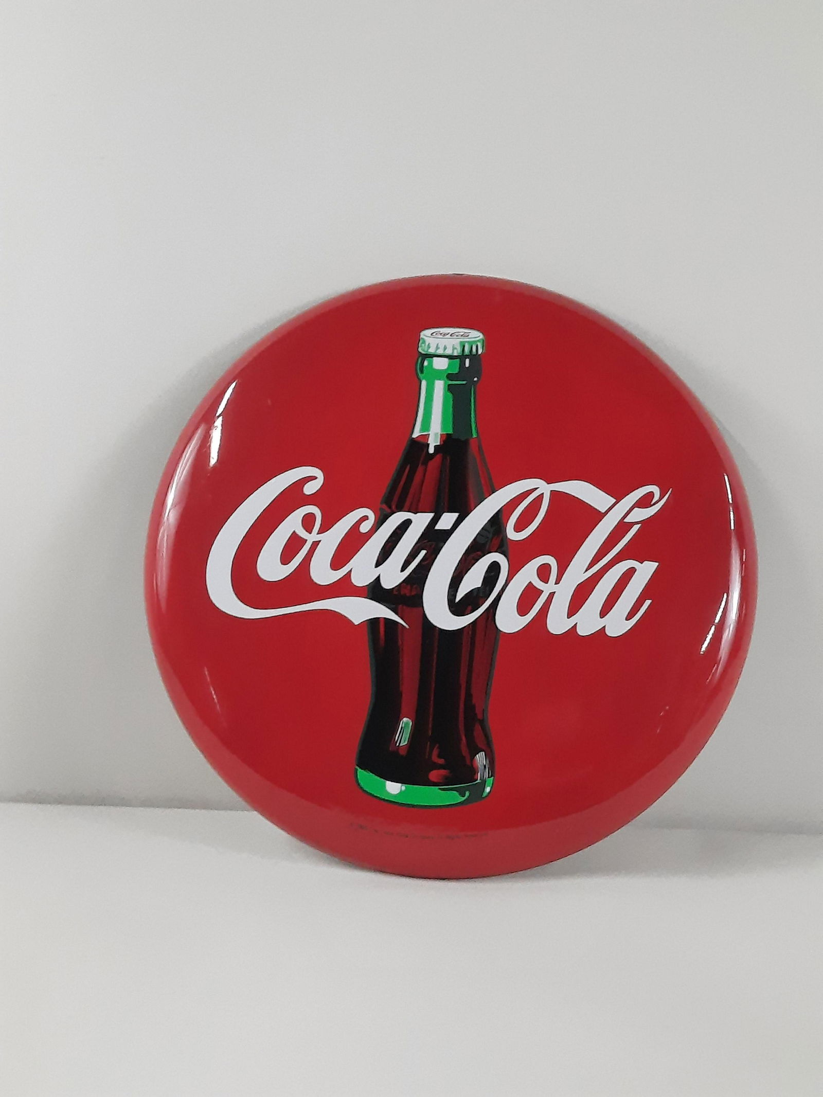 1990 Coca Cola Button (1 of 4)