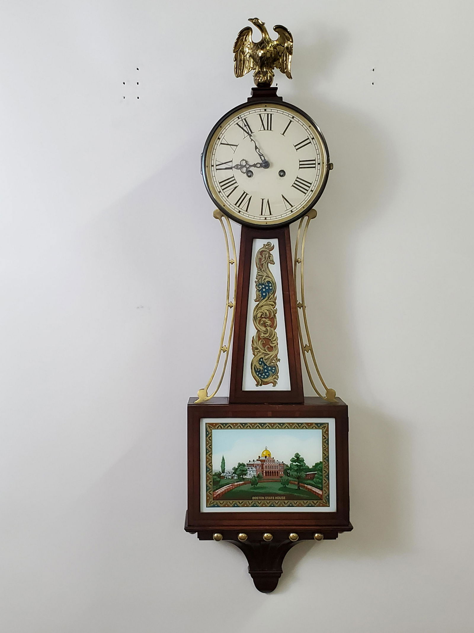 Colonial Manufacturing Mahogany Banjo Clock (1 of 6)