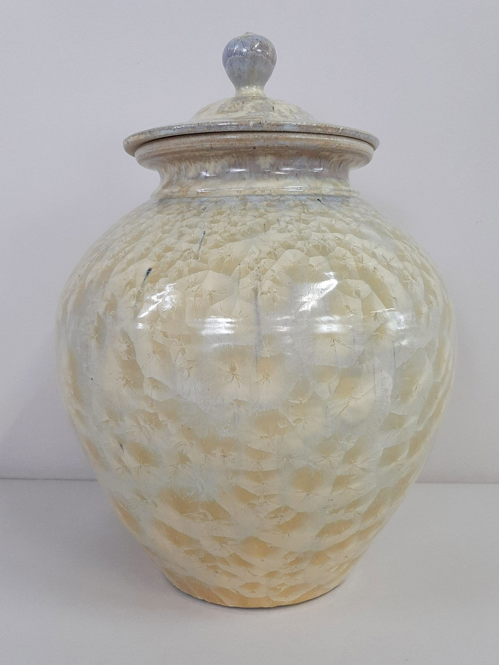 Large Studio Ceramic Jar (1 of 3)