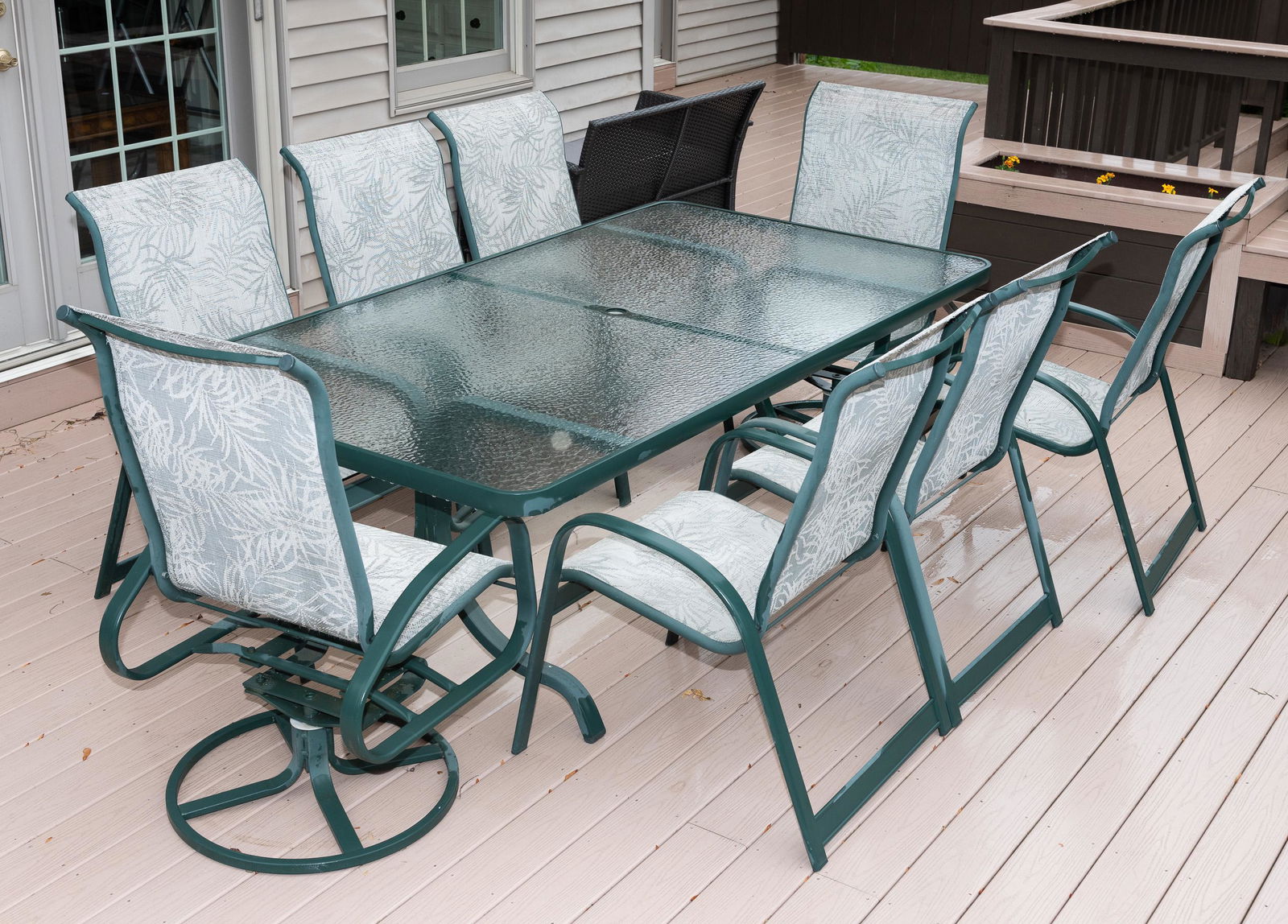 Telescope Casual Furn Outdoor Table & 8 Chairs (1 of 3)