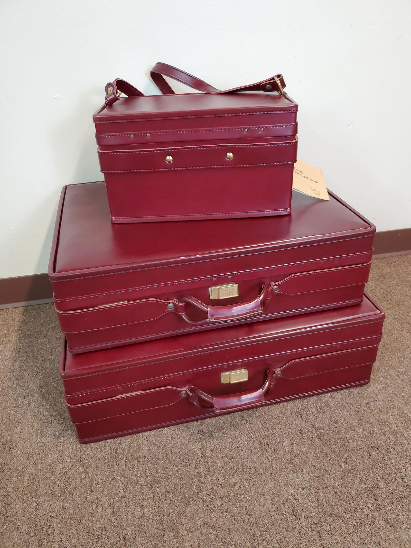 3 Pcs Of Hartmann Luggage (1 of 5)