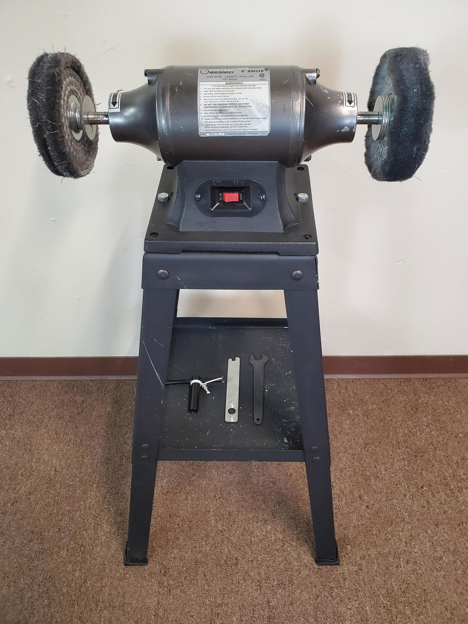 Central Machinery 6" Buffer On Stand (1 of 4)