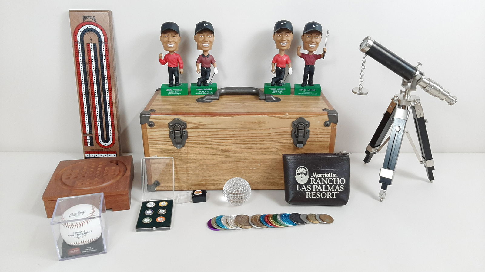 17 Sports & Games Items incl. Waterford Golf Ball (1 of 7)