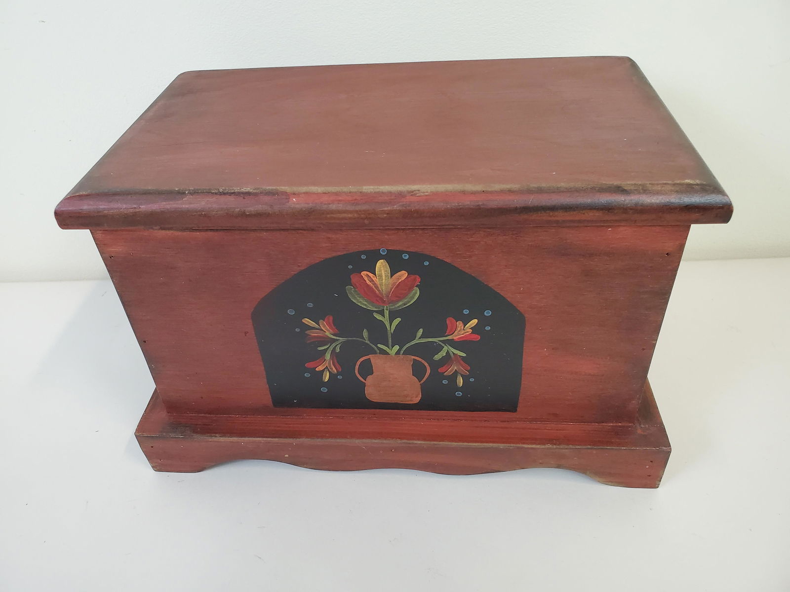 Folk Art Miniature Chest (1 of 6)