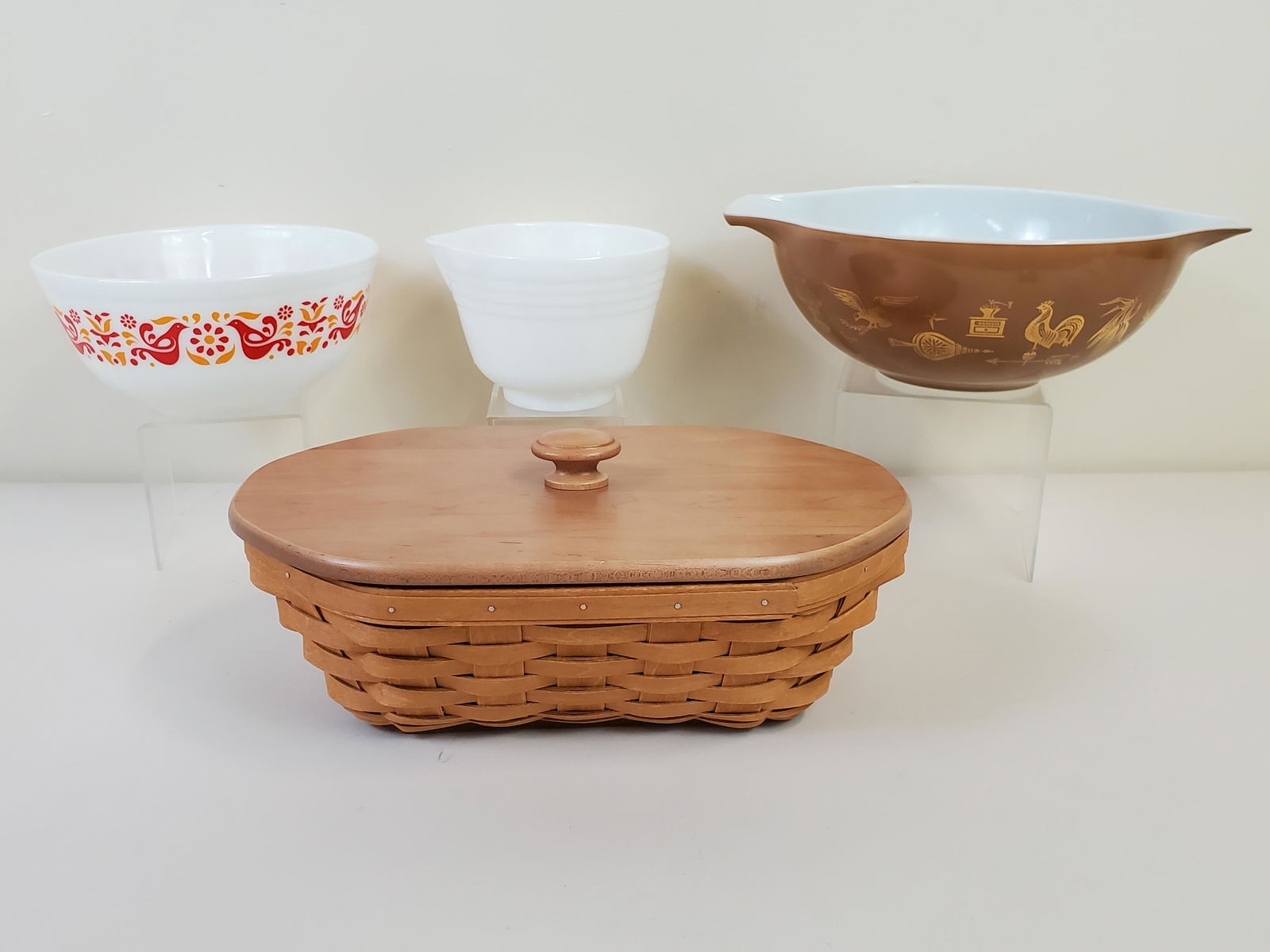 Longaberger Basket & 3 Pyrex Bowls: Basket 13 1/2" wide X 8 1/2" deep X 5 1/2". Bowls 6 1/2"-10 1/2" diameter. IMPORTANT: Before bidding, please read the terms and conditions. When you registered for the auction you agreed to these term