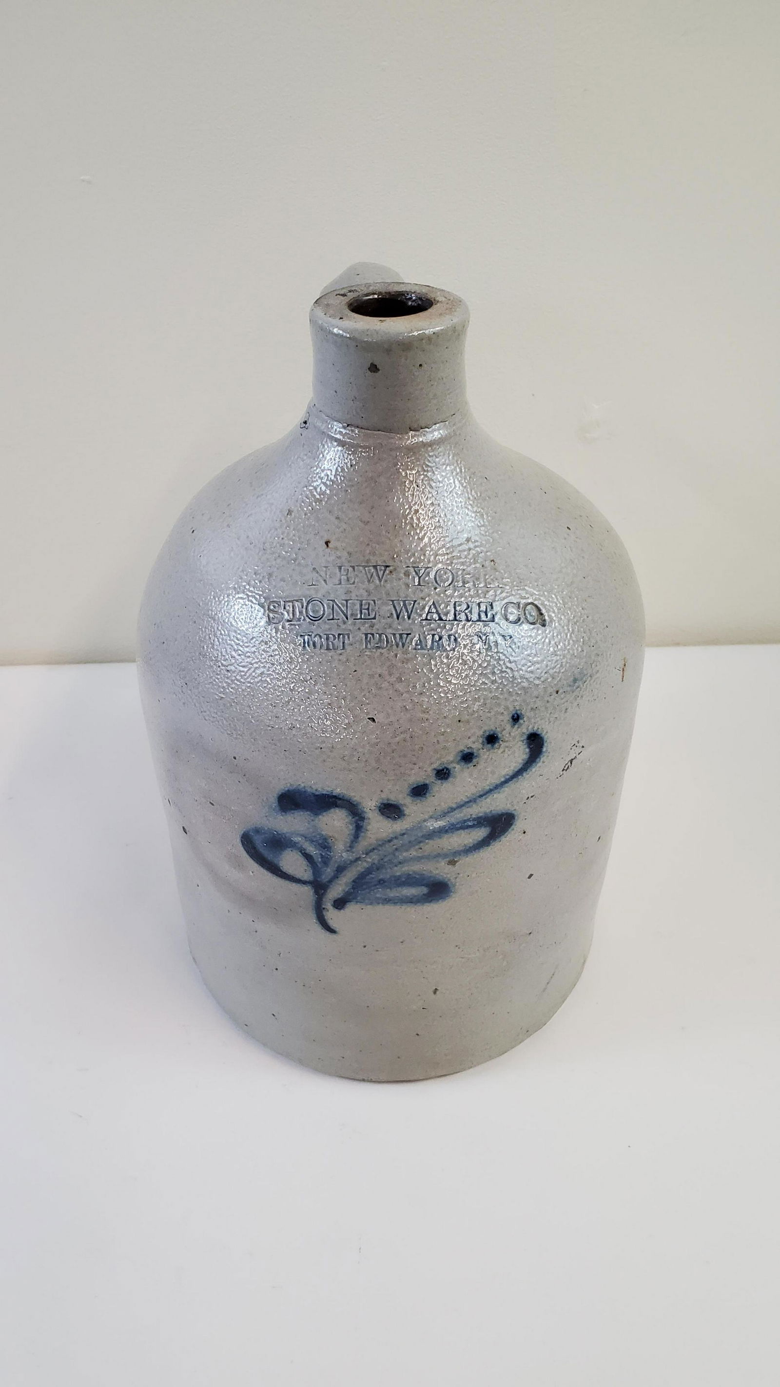 New York Stoneware Co Jug (1 of 6)