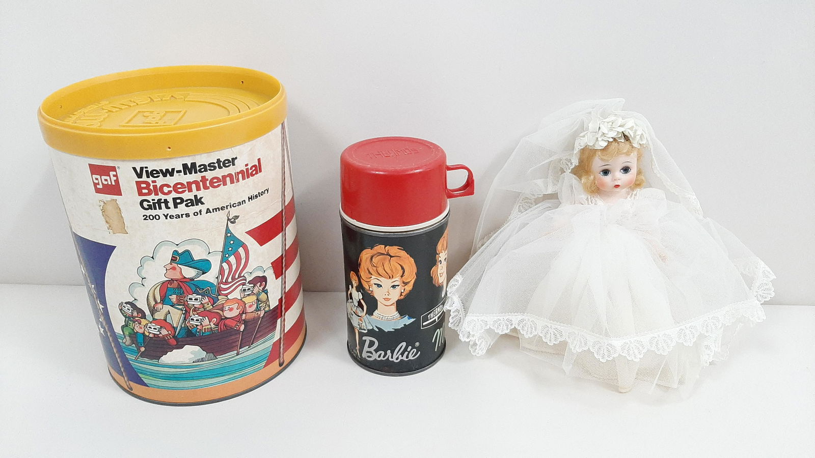 Vintage Toys and Barbie Thermos (1 of 3)