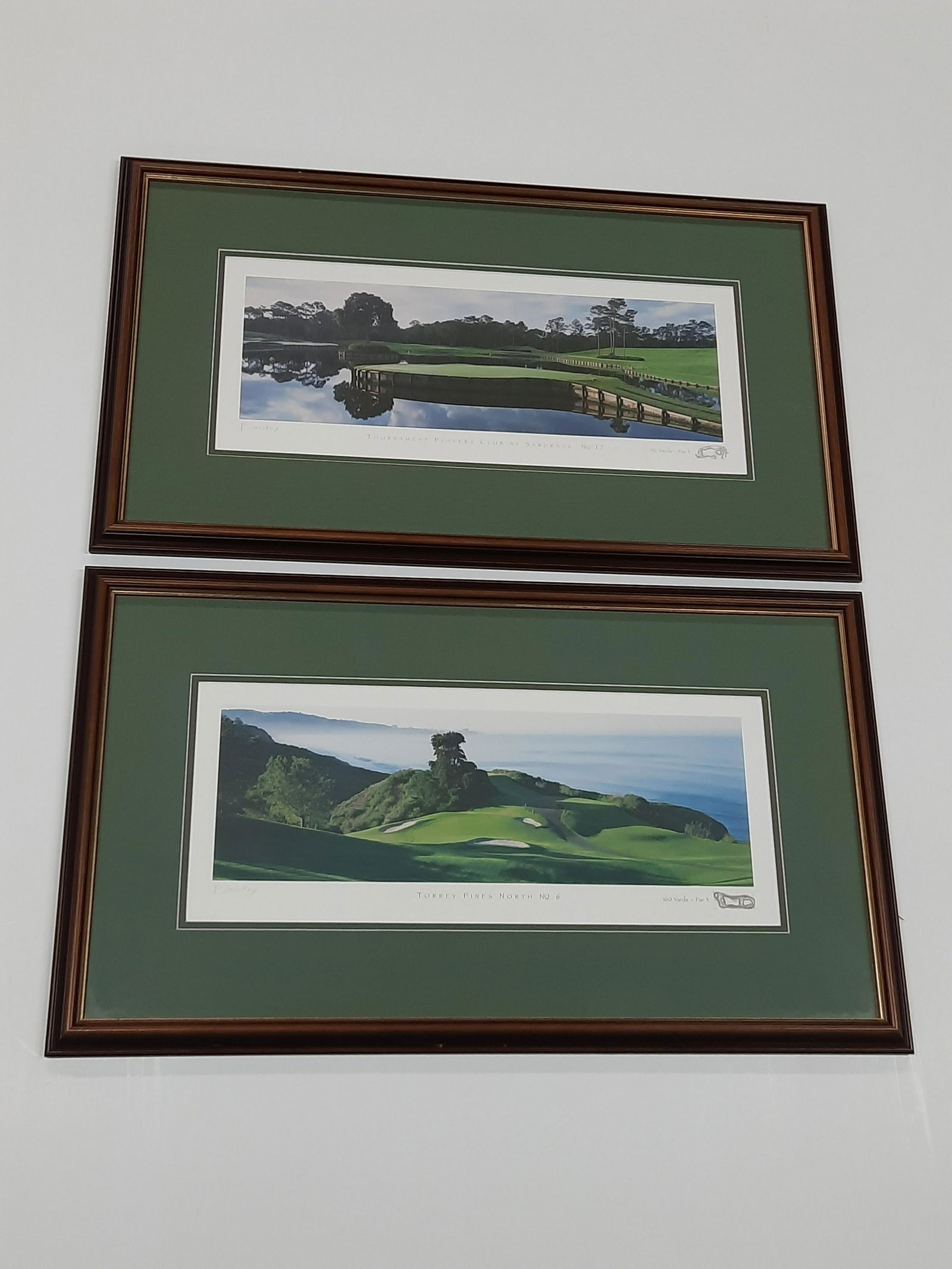 2 Golf Course Prints incl Torrey Pines North No 6 (1 of 9)