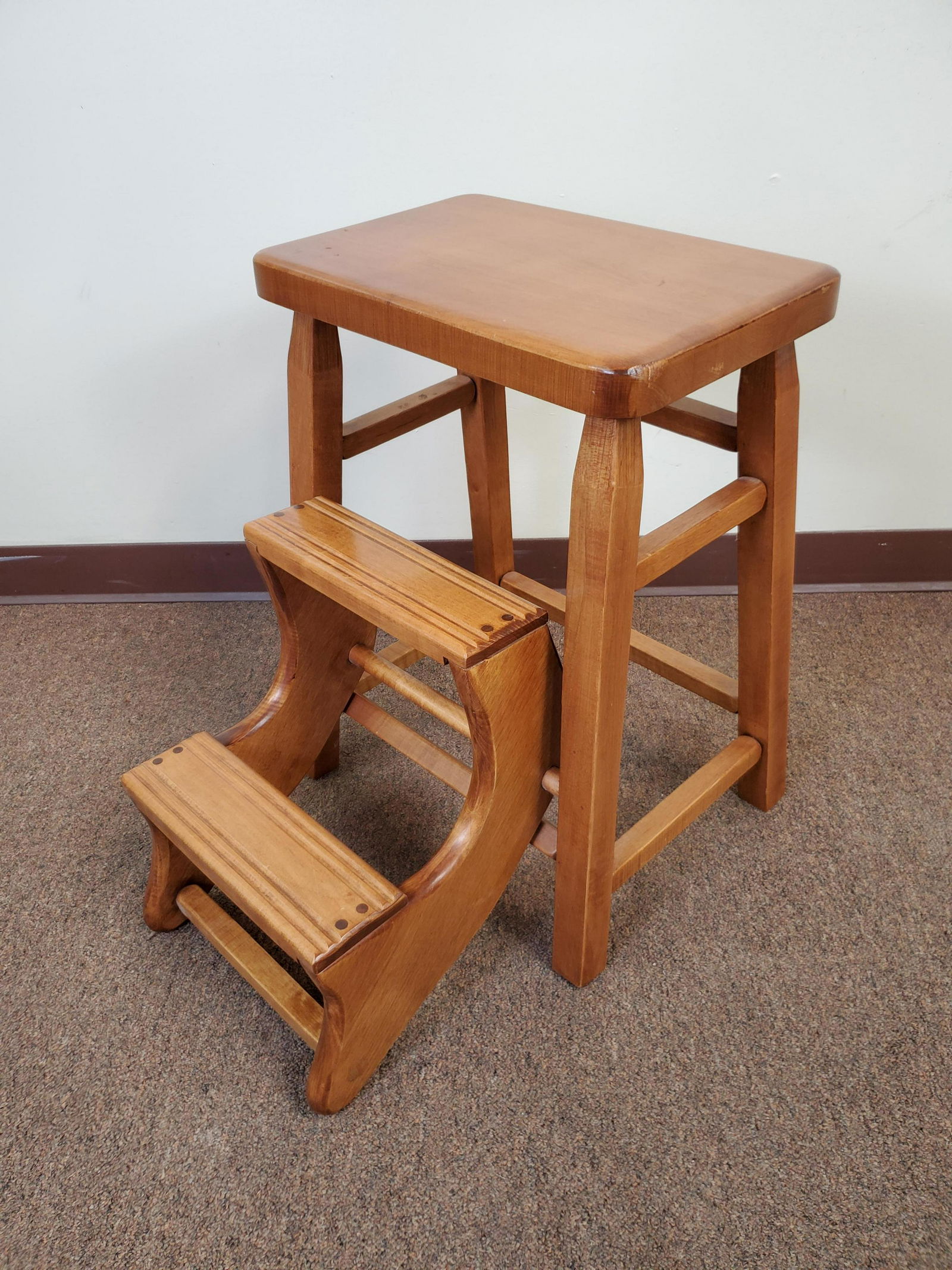 Maple Step Stool (1 of 5)