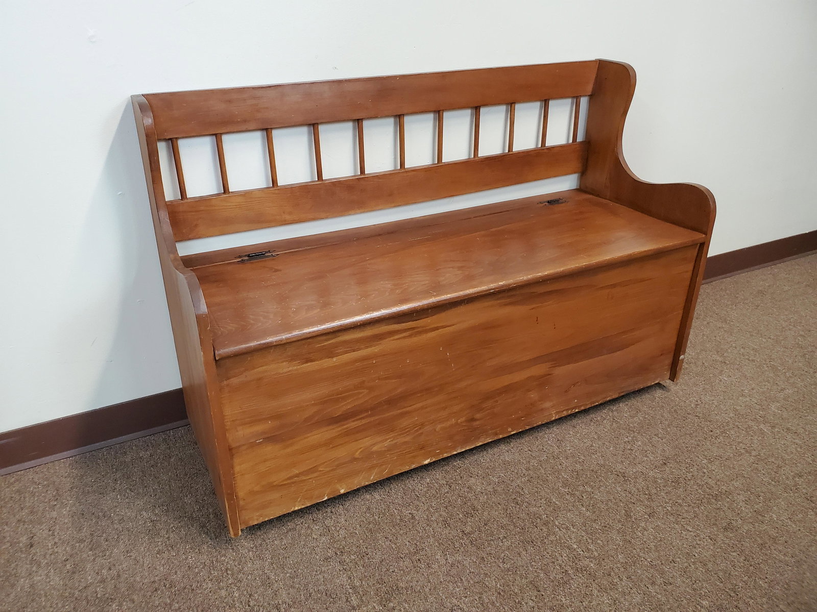 Storage Bench: 45 1/2" wide X 16 1/2" deep X 30" wide. IMPORTANT: Before bidding, please read the terms and conditions. When you registered for the auction you agreed to these terms and will be required to comply wi