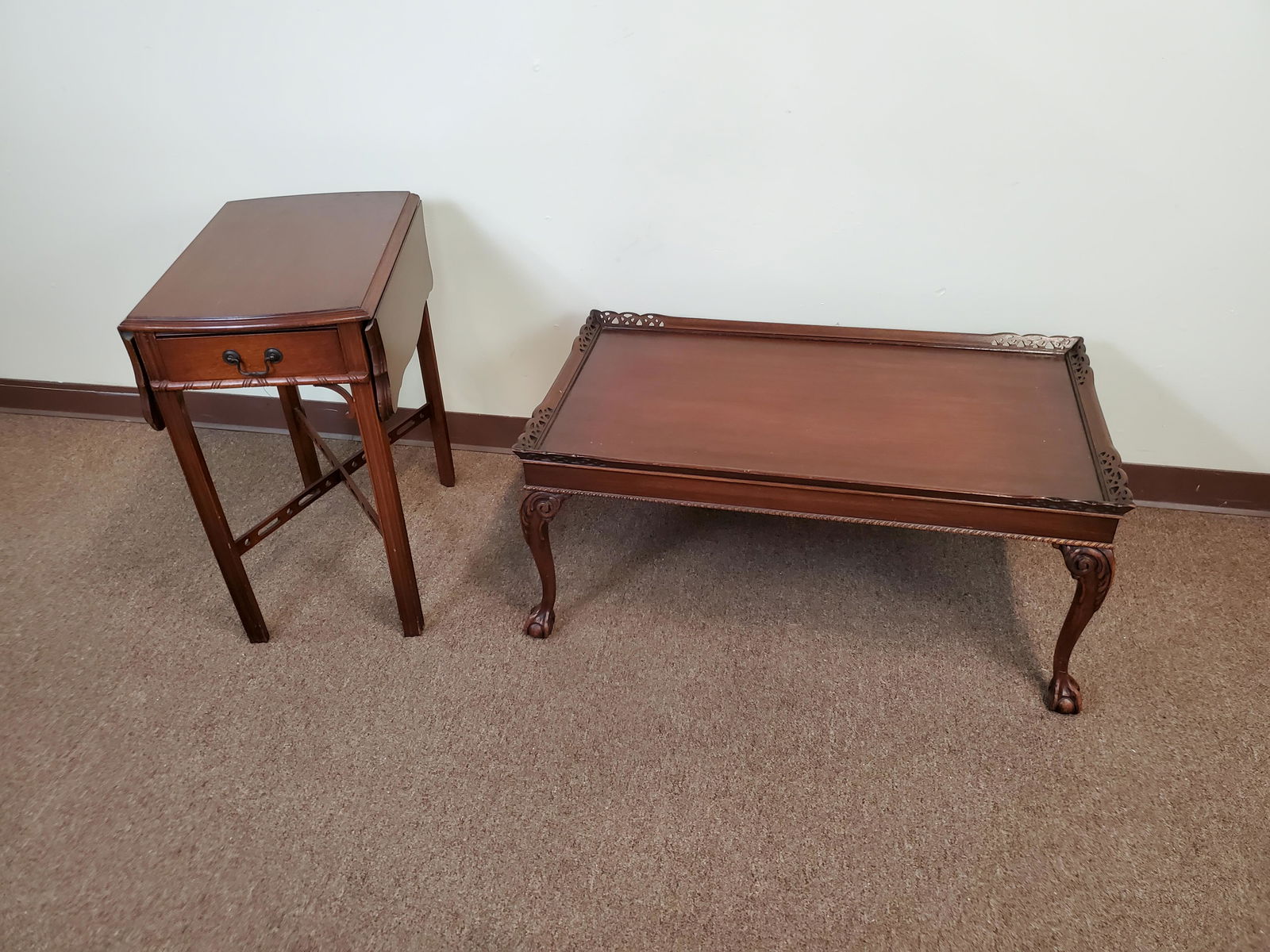 Coffee Table & Drop Side End Table (1 of 6)