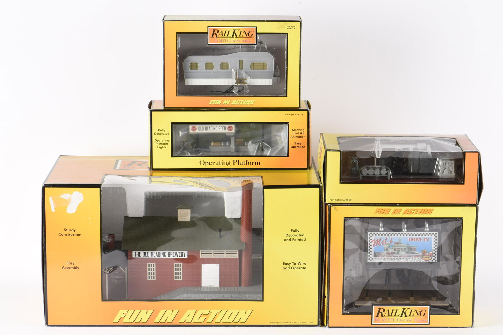 5 Rail King Buildings & Structures incl Brewery (1 of 7)