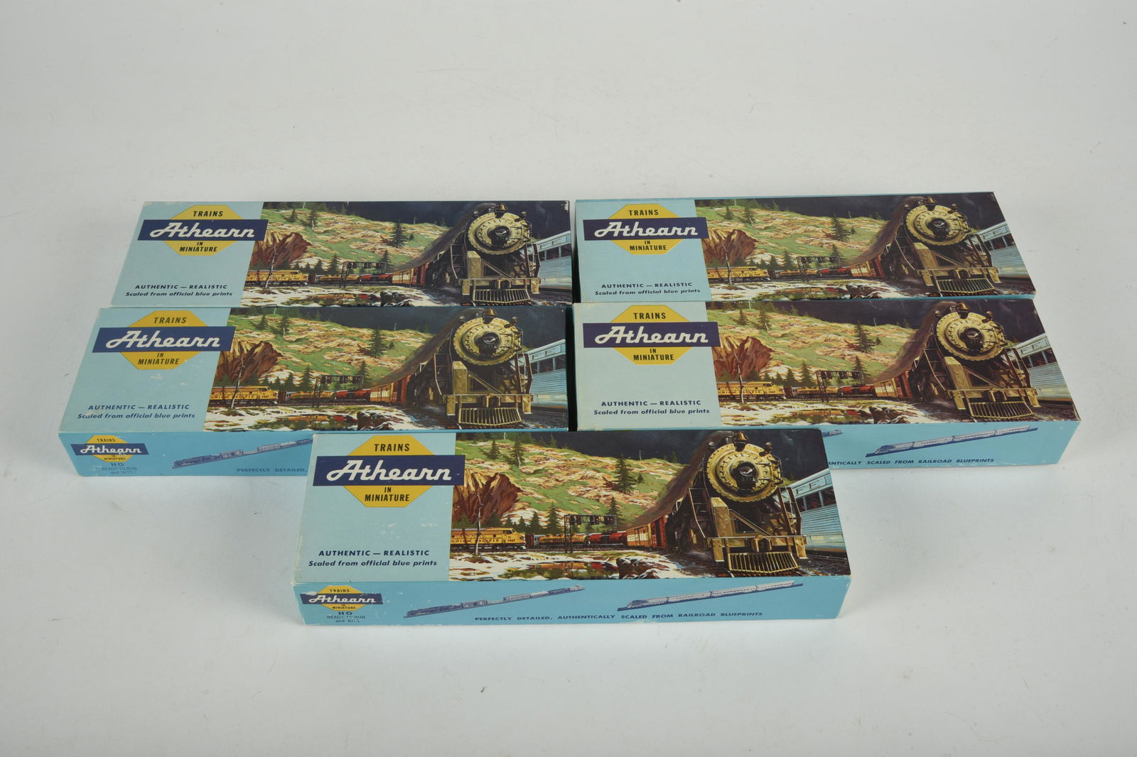 5 Athearn Miniature Trains (1 of 3)