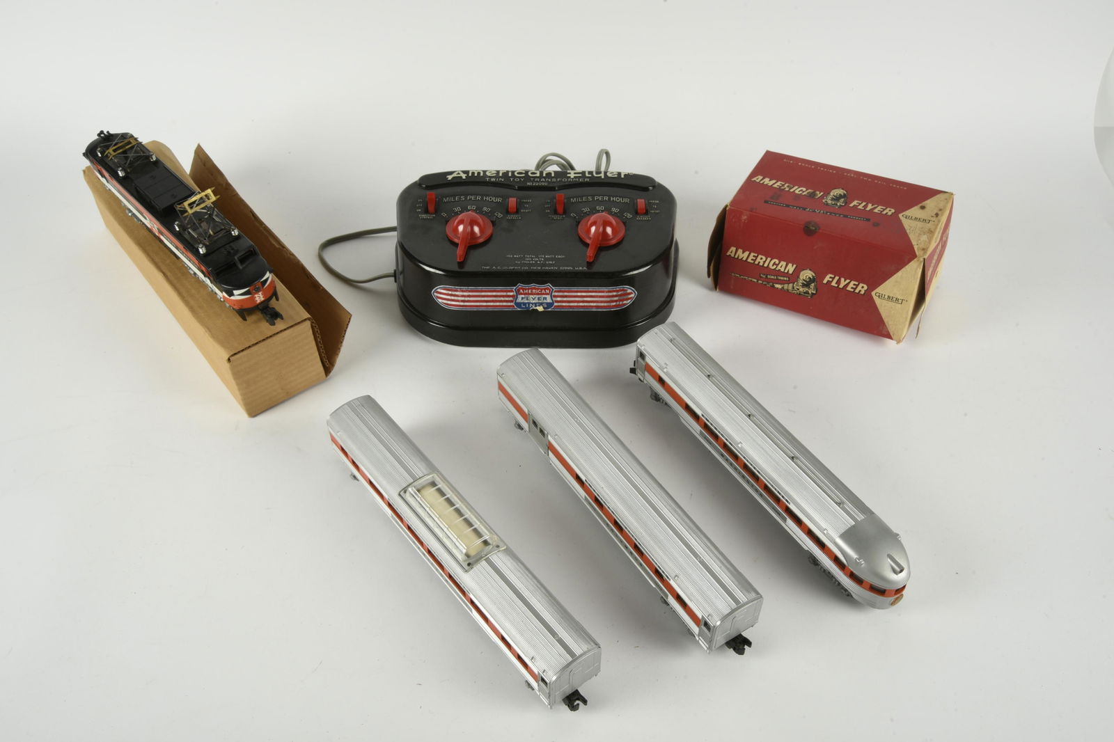 American Flyer Bankers Special with Transformer (1 of 9)