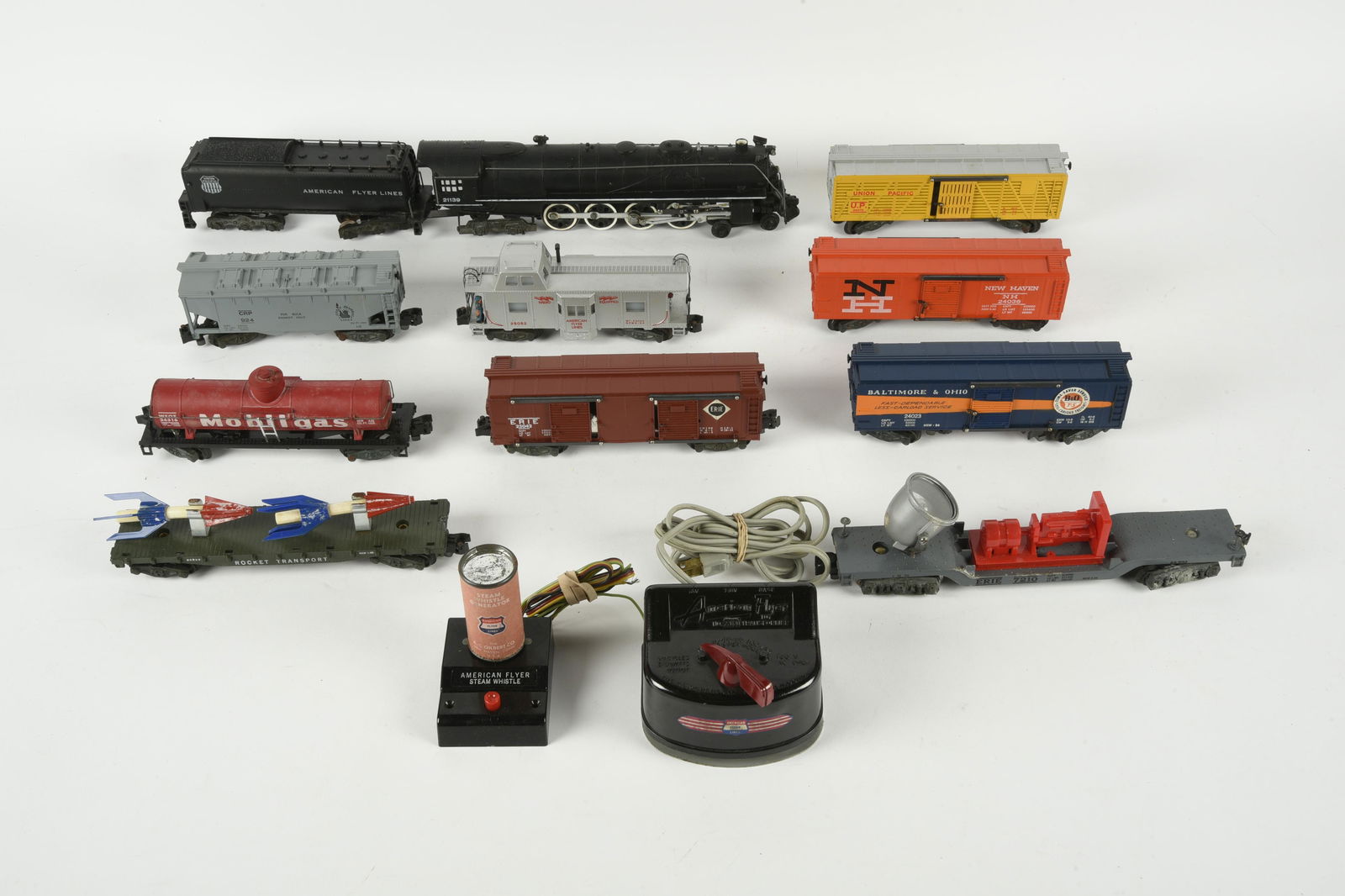 American Flyer Challenger Set with some OBs (1 of 20)