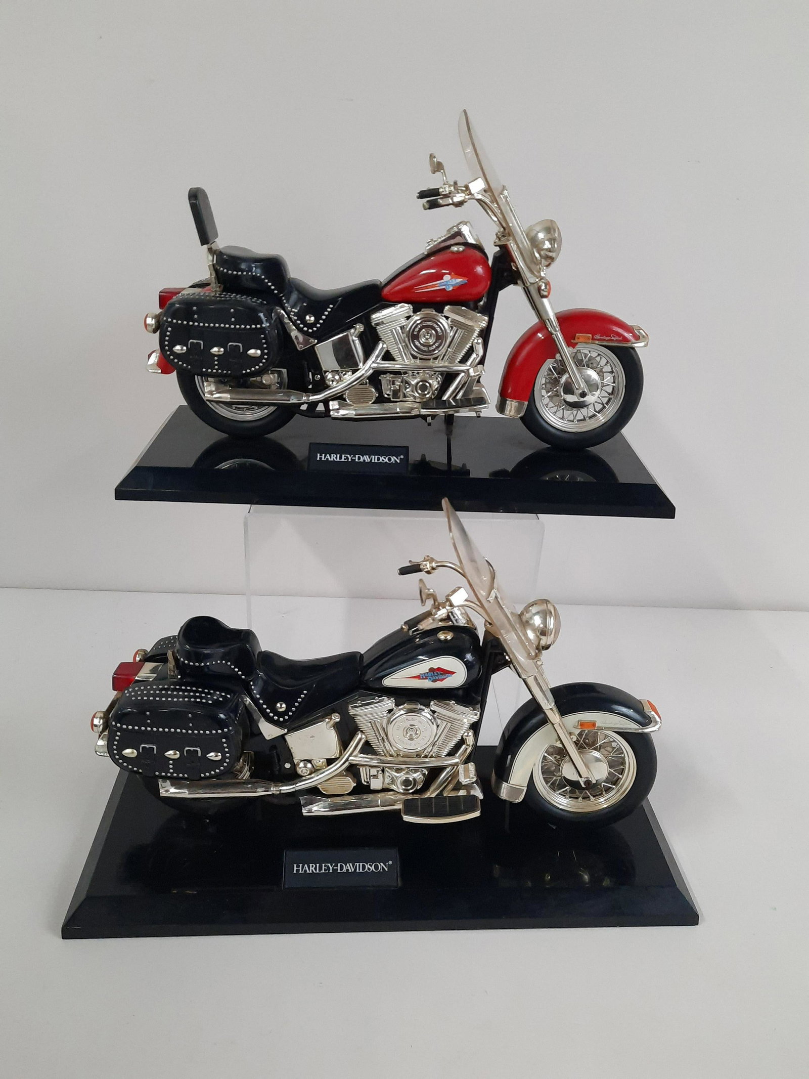 2 Harley Davidson Telephones (1 of 6)