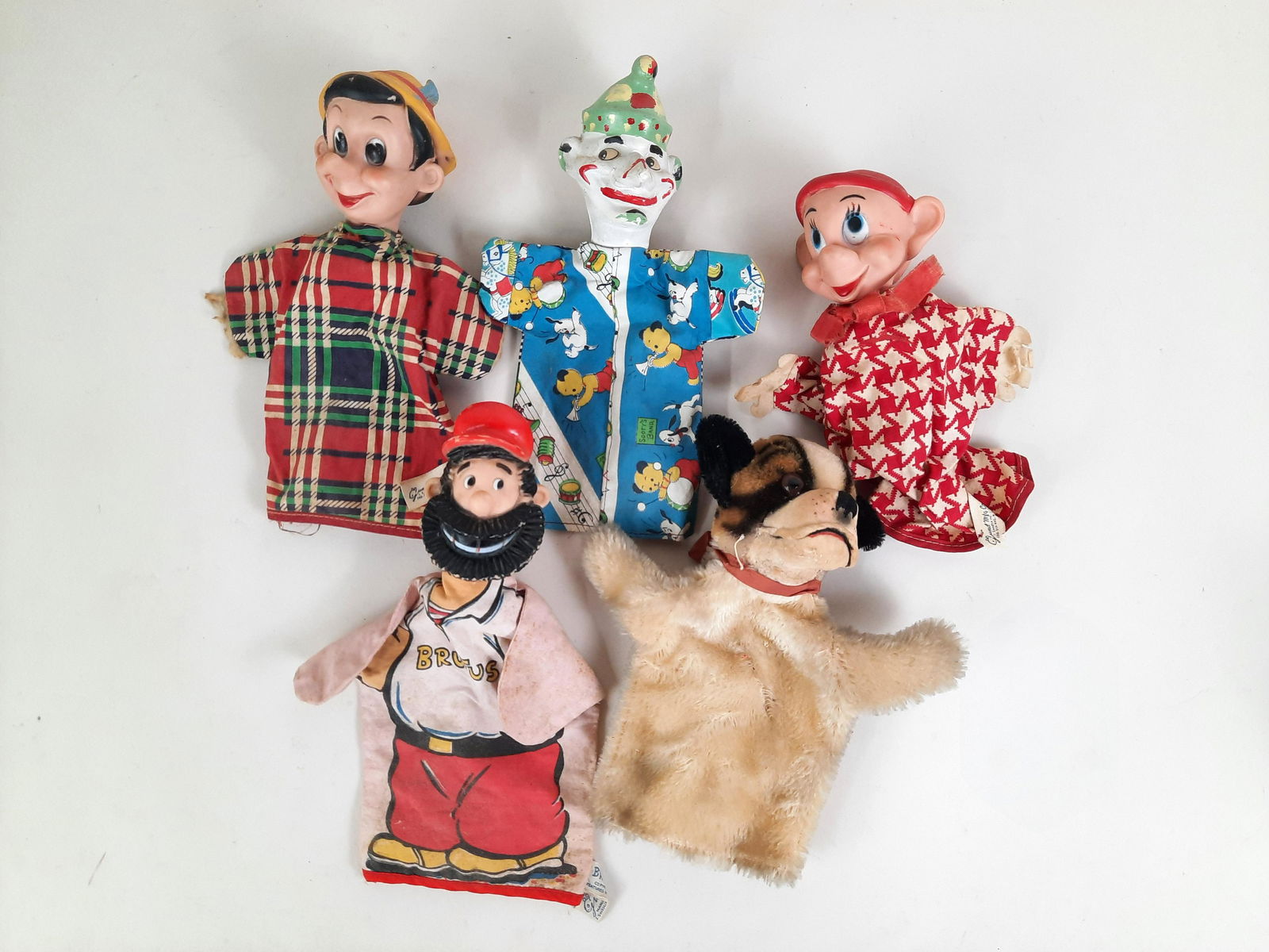 5 Novelty Hand Puppets incl Disney (1 of 10)