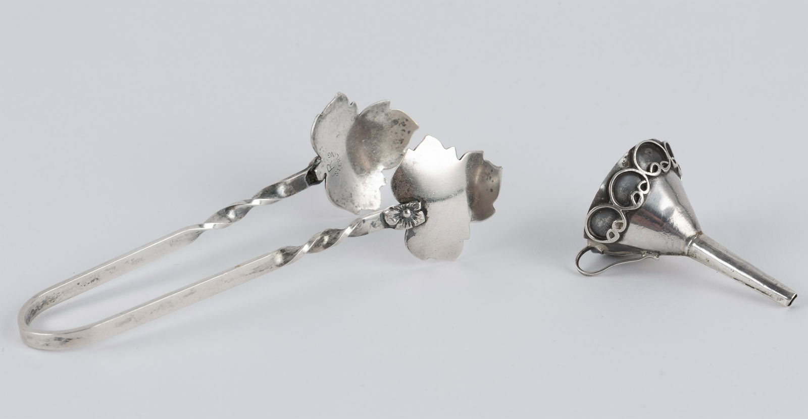 2 Sterling Articles Incl Raimond Tongs (1 of 5)