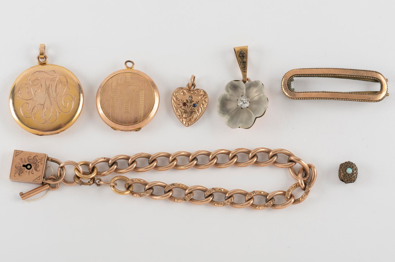 7 Pcs Vintage Gold Filled Jewelry (1 of 6)