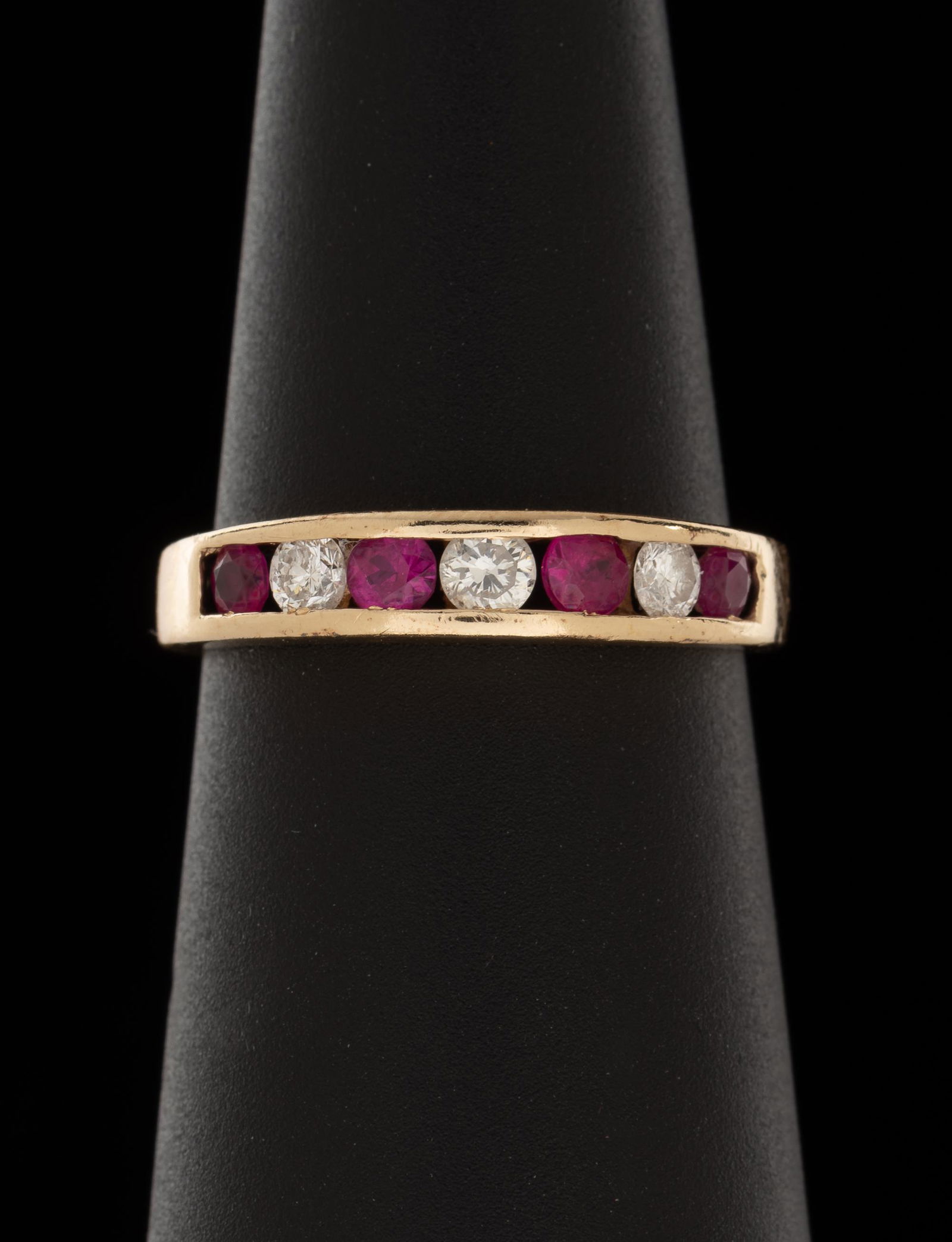14K .15 CTW Diamond and Ruby Ring (1 of 3)