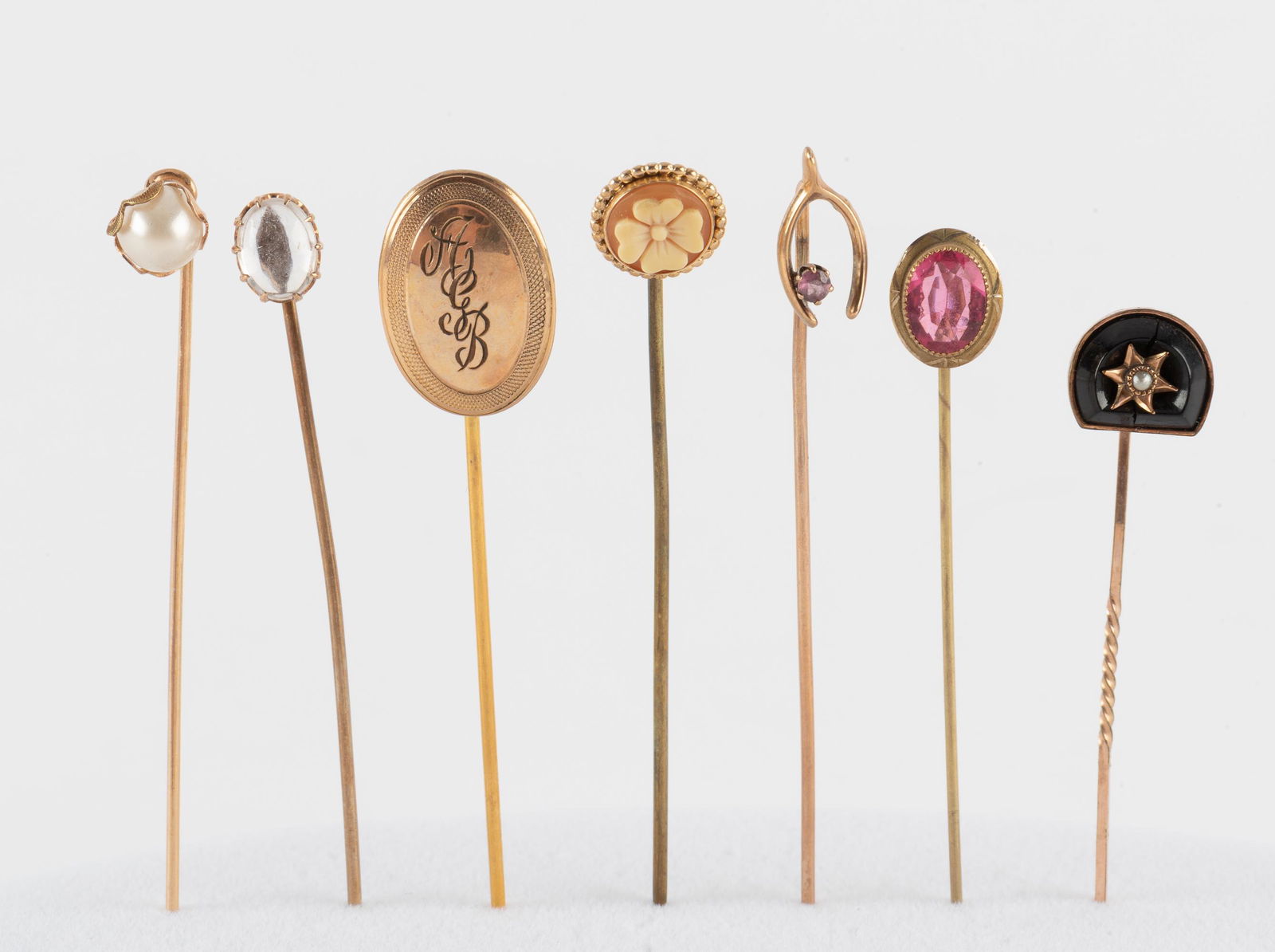 7 Vintage Gold Stick Pins (1 of 3)