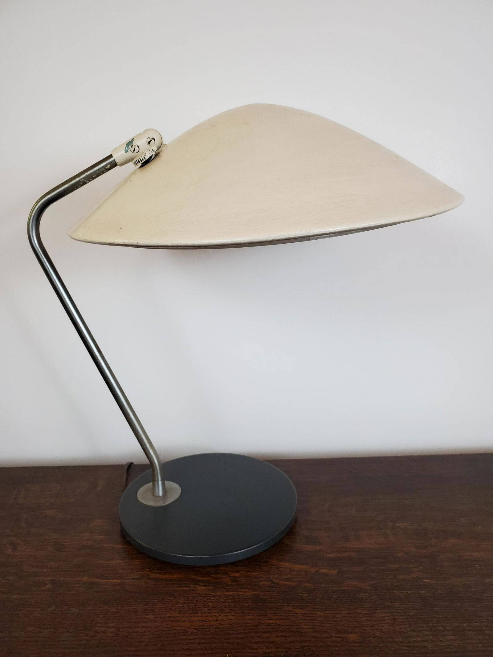 Vintage Desk Lamp (1 of 3)