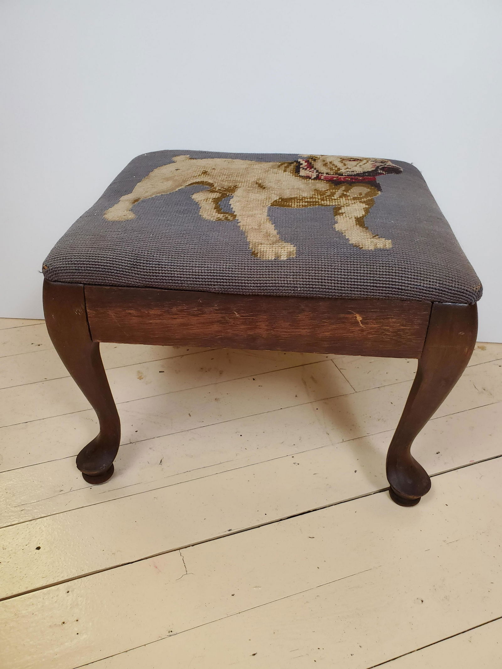 Dog Needlepoint Stool (1 of 3)