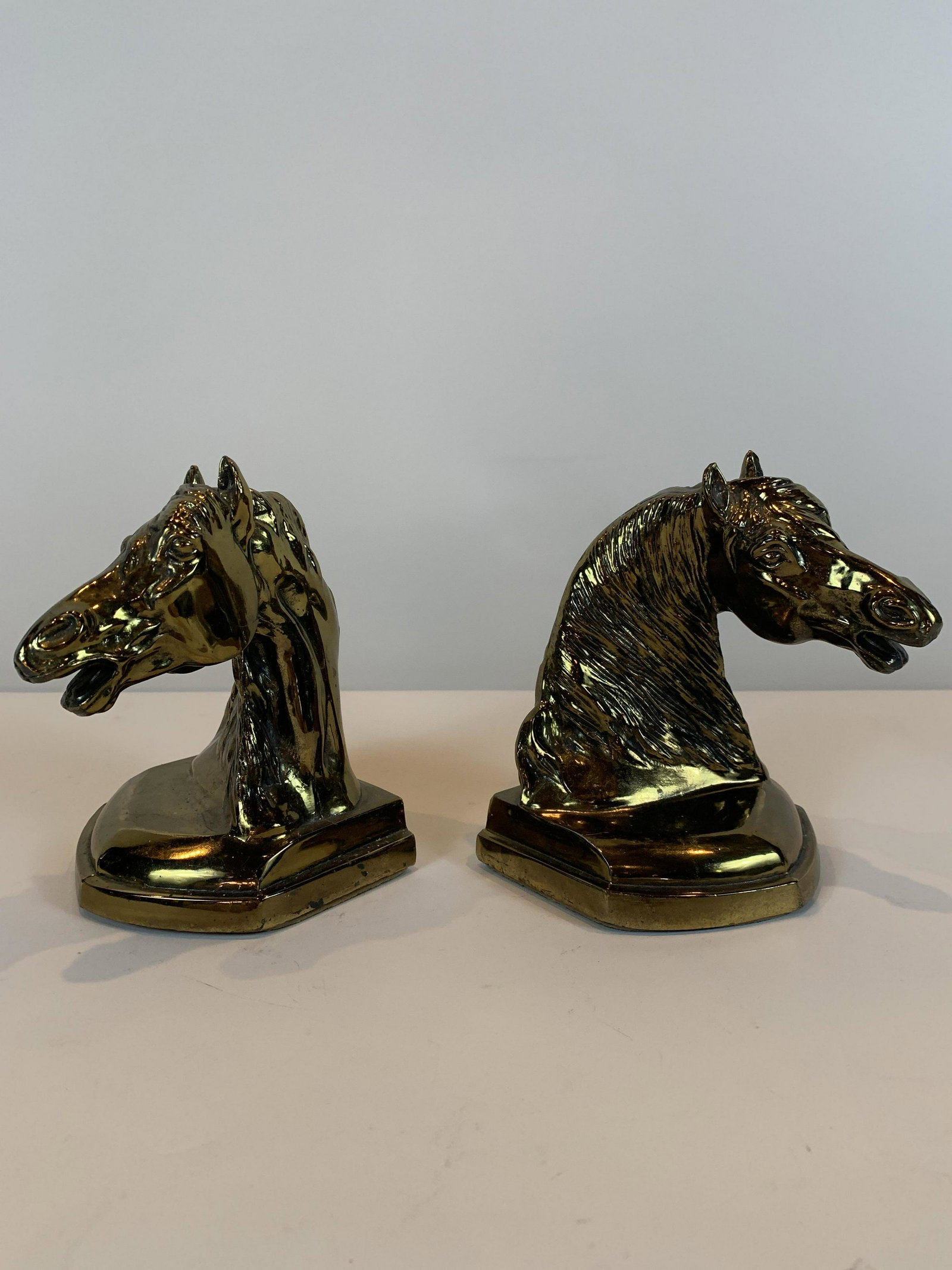 Pair Horse Bookends: 6" high. IMPORTANT: Before bidding, please read the terms and conditions. When you registered for the auction you agreed to these terms and will be required to comply with them.