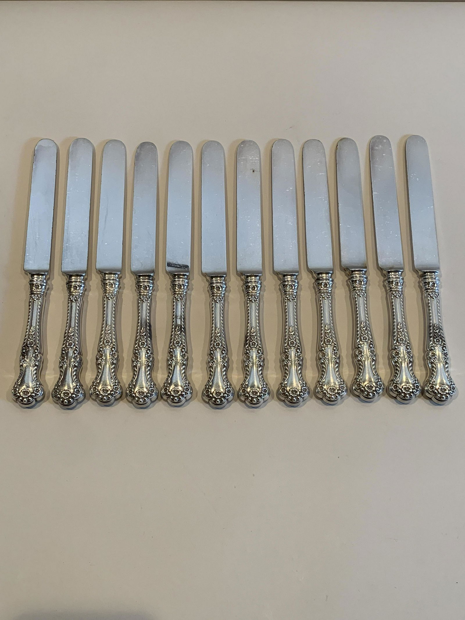 12 Gorham Sterling Handled Dinner Knives (1 of 2)