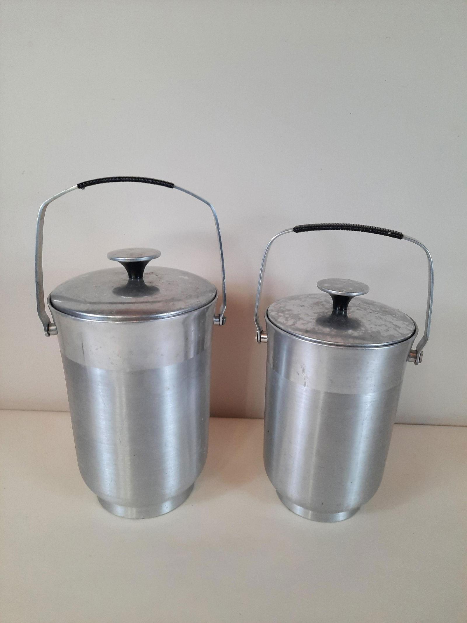 2 Heller Hostess Ware Italian Ice Buckets (1 of 3)