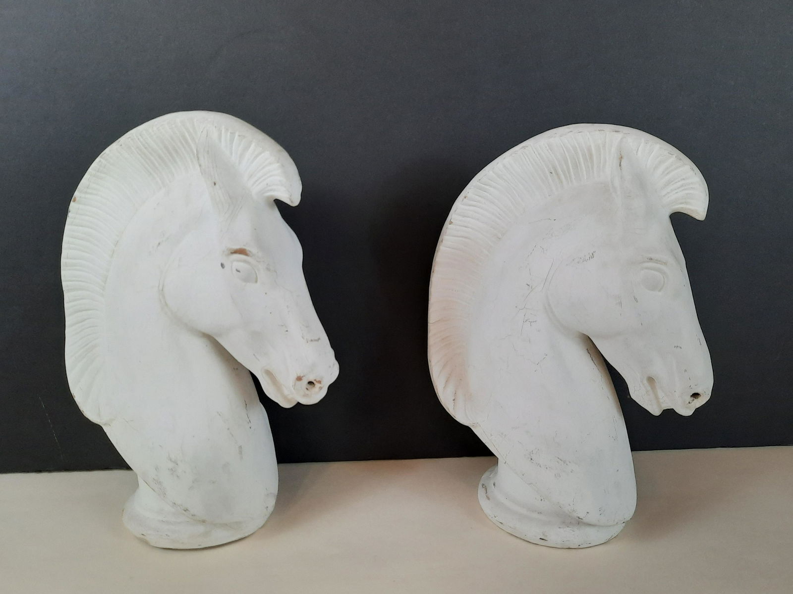 2 Paper Mache Horse Busts (1 of 3)
