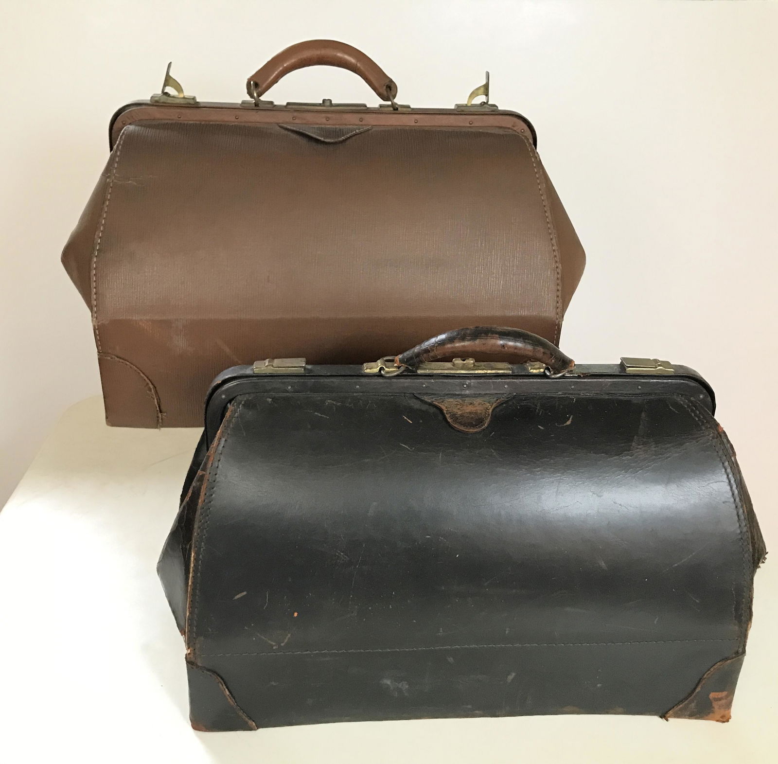 2 Doctors Bags (1 of 2)