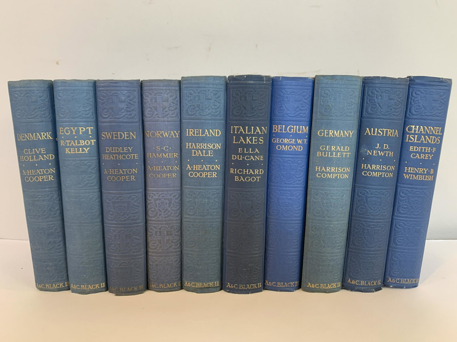 10 Black’s Popular Series of Colour Books: Includes Denmark, Italian Lakes, Ireland, Norway, Sweden, Egypt, Channel Islands, Austria, Germany, and Belgium. By various authors. Published by A&C Black Ltd. IMPORTANT: Before bidding, please read 