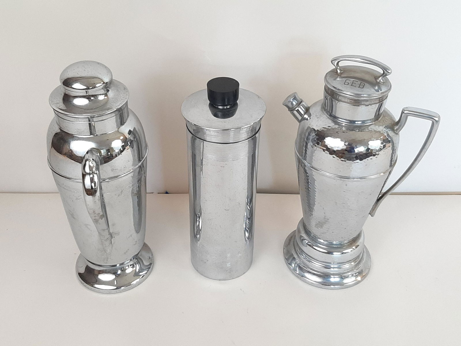 3 Pcs Vintage Chrome Cocktail Shakers (1 of 1)