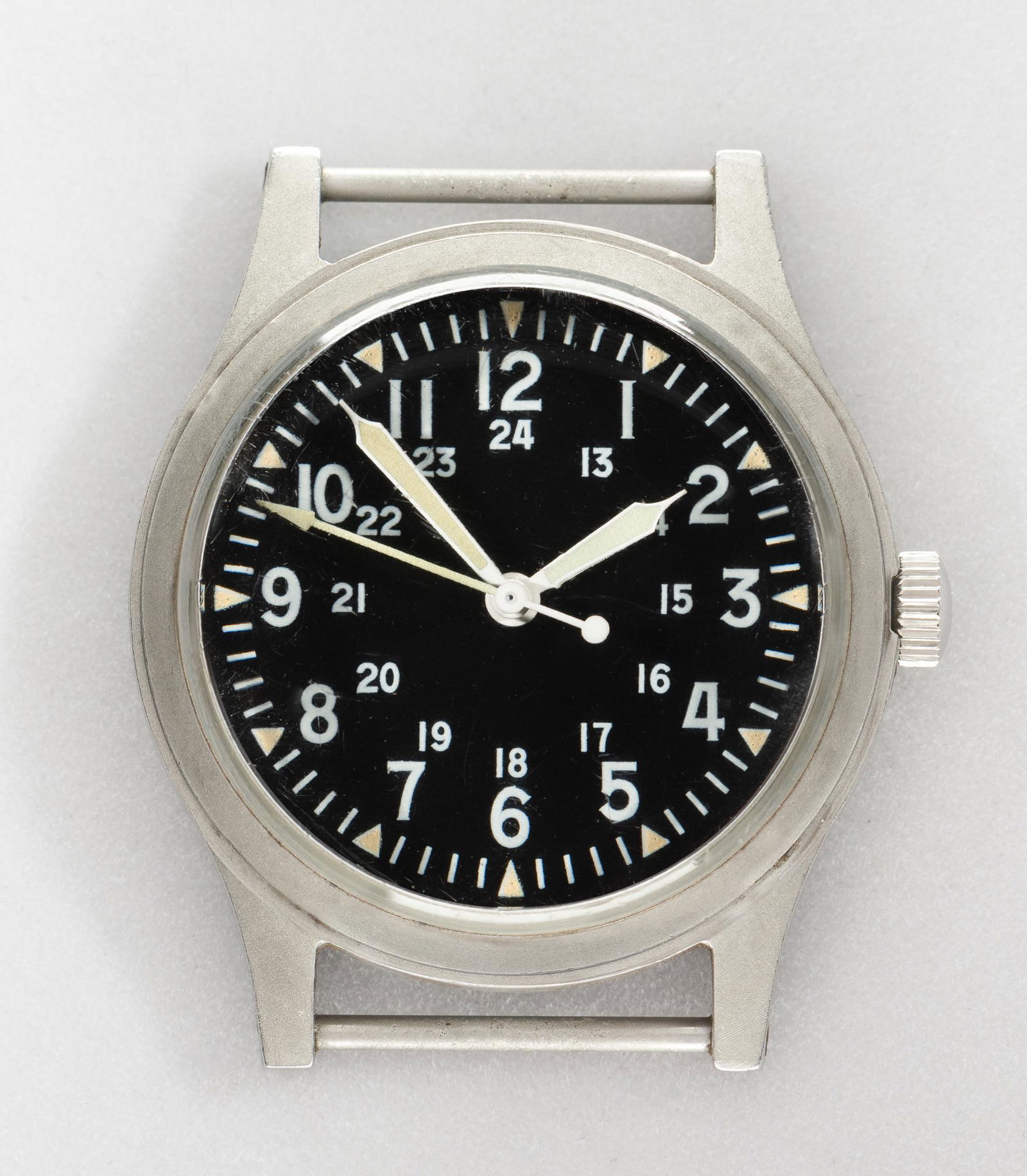 Hamilton MIL-W-46374A Military Issue Wristwatch (1 of 3)