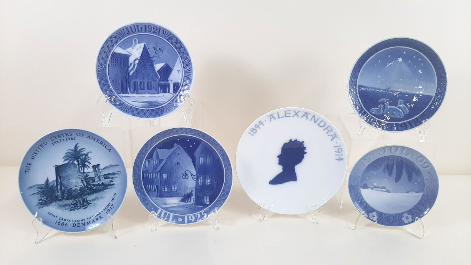 6 Royal Copenhagen Plates (1909-1925) (1 of 5)