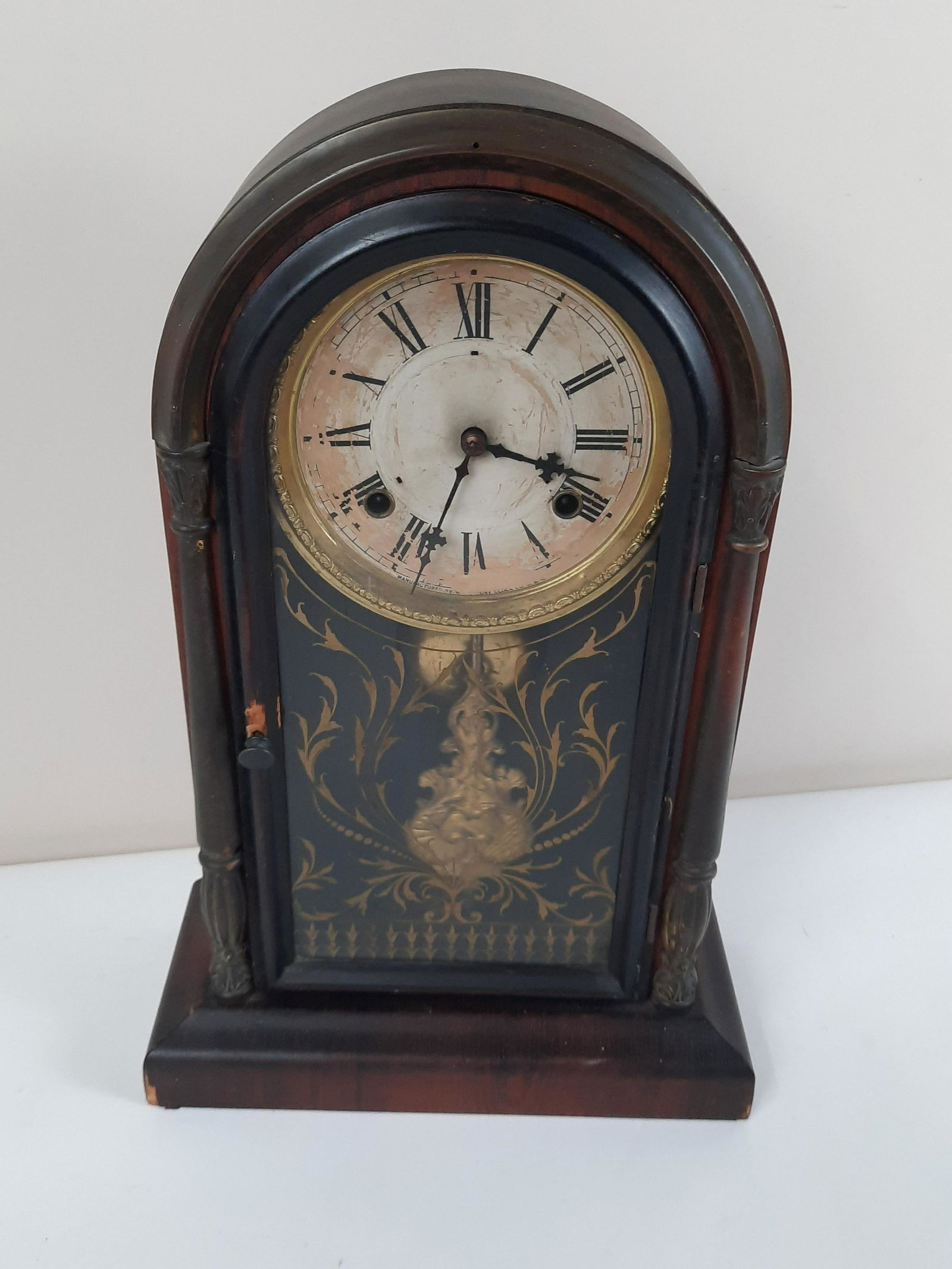 Waterbury Dome Top Mantel Clock (1 of 4)