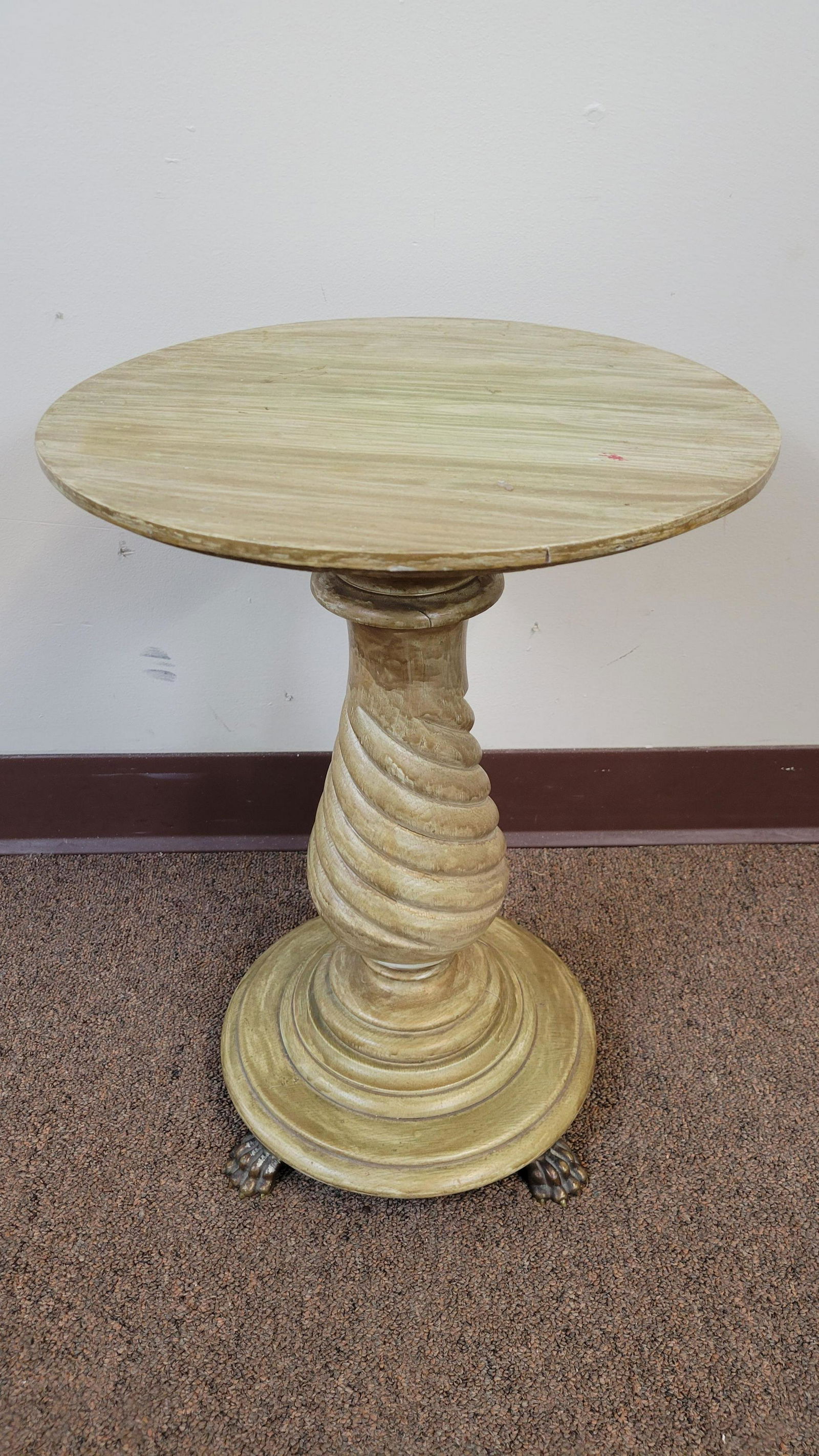 Green Painted Stand (1 of 4)