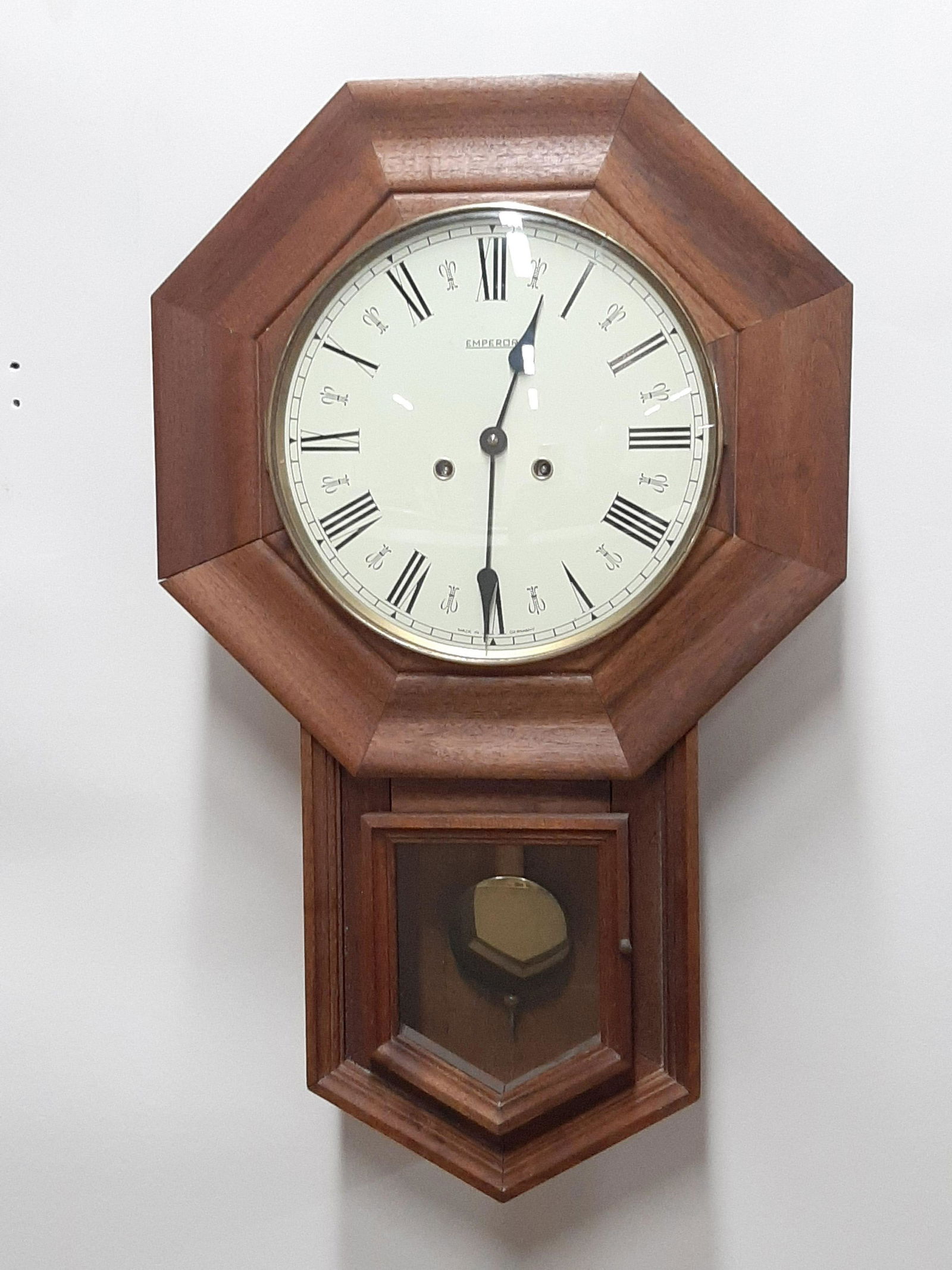 Emperor Wall Clock (1 of 2)