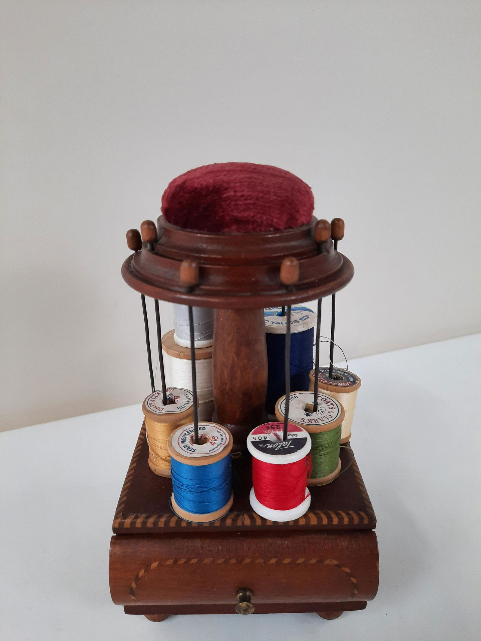 Heilman's Lebanon PA Sewing Thread Holder Pin Cushion (1 of 4)