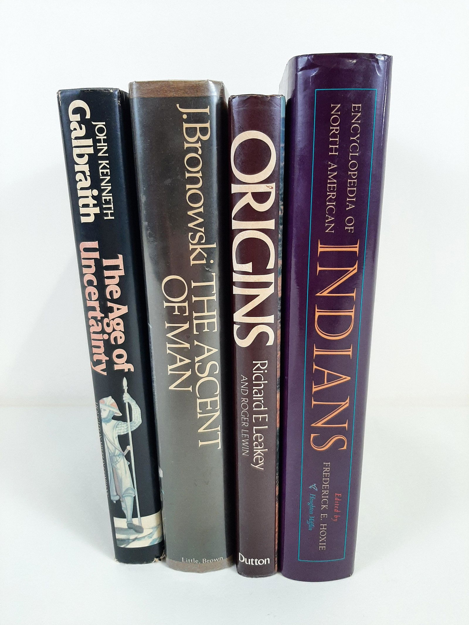 4 Books incl. John Kenneth Galbraith (1 of 14)