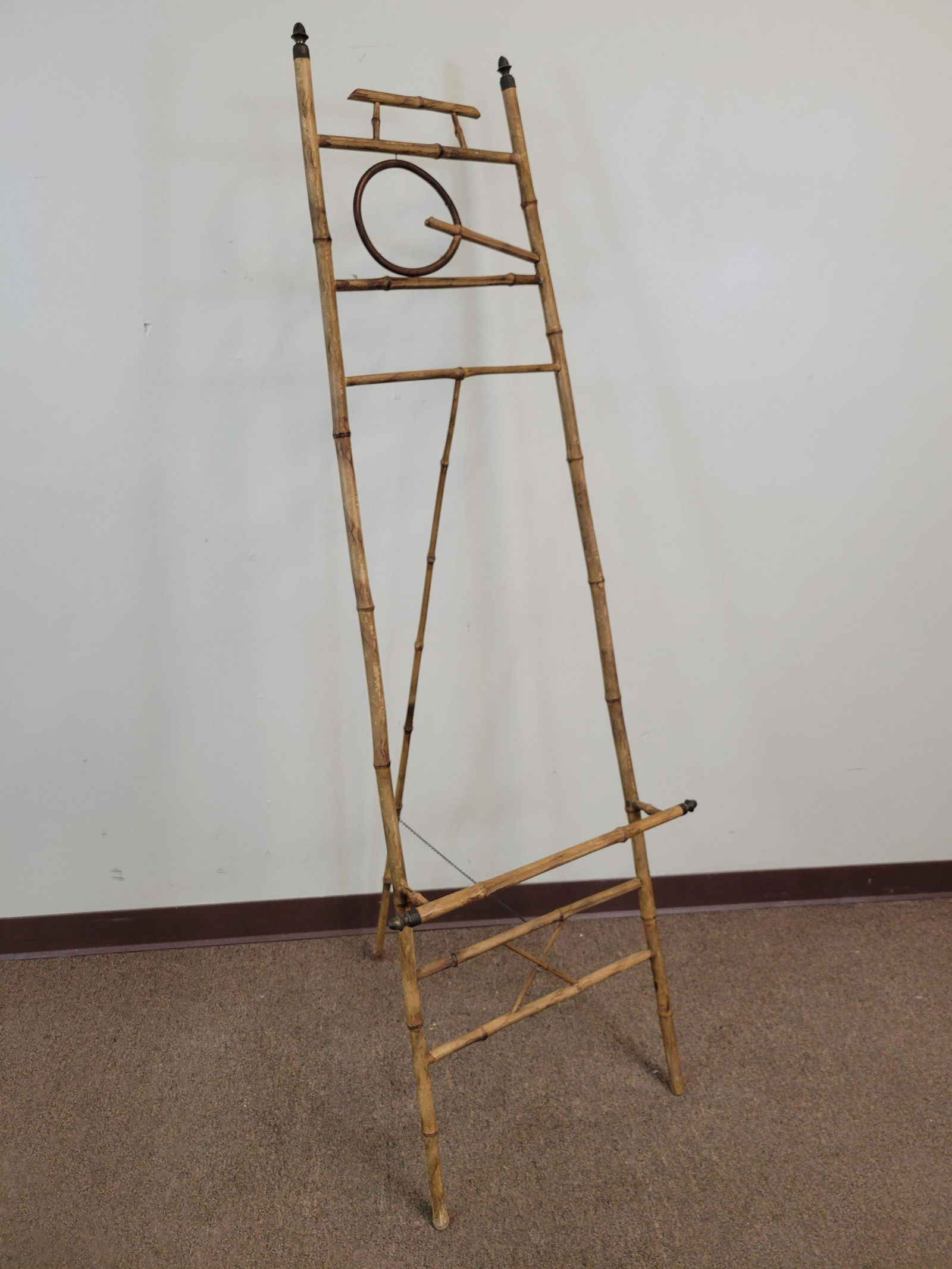 Antique Bamboo Easel (1 of 5)