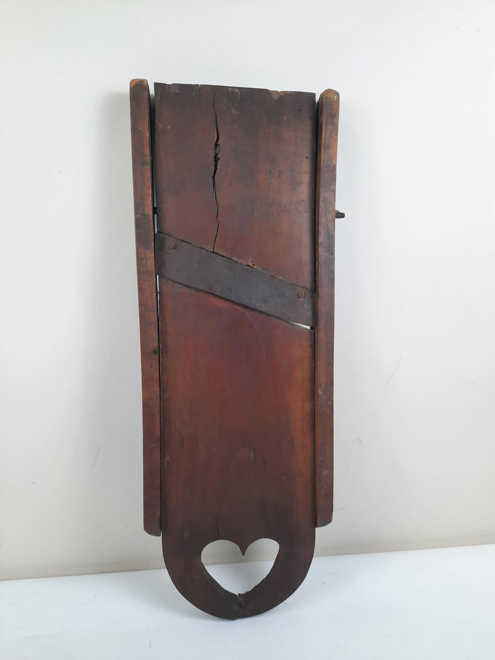 Antique Cherry Slaw Board with Heart (1 of 3)