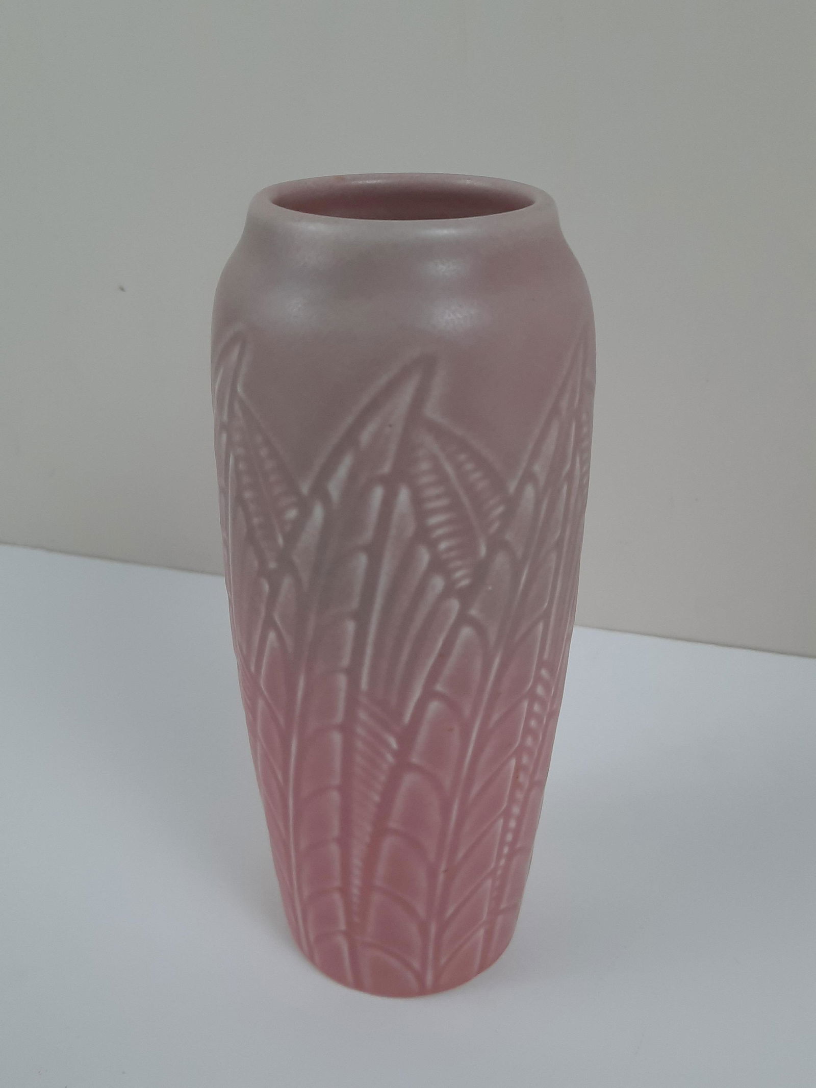 Rookwood Leaf Vase (1 of 2)