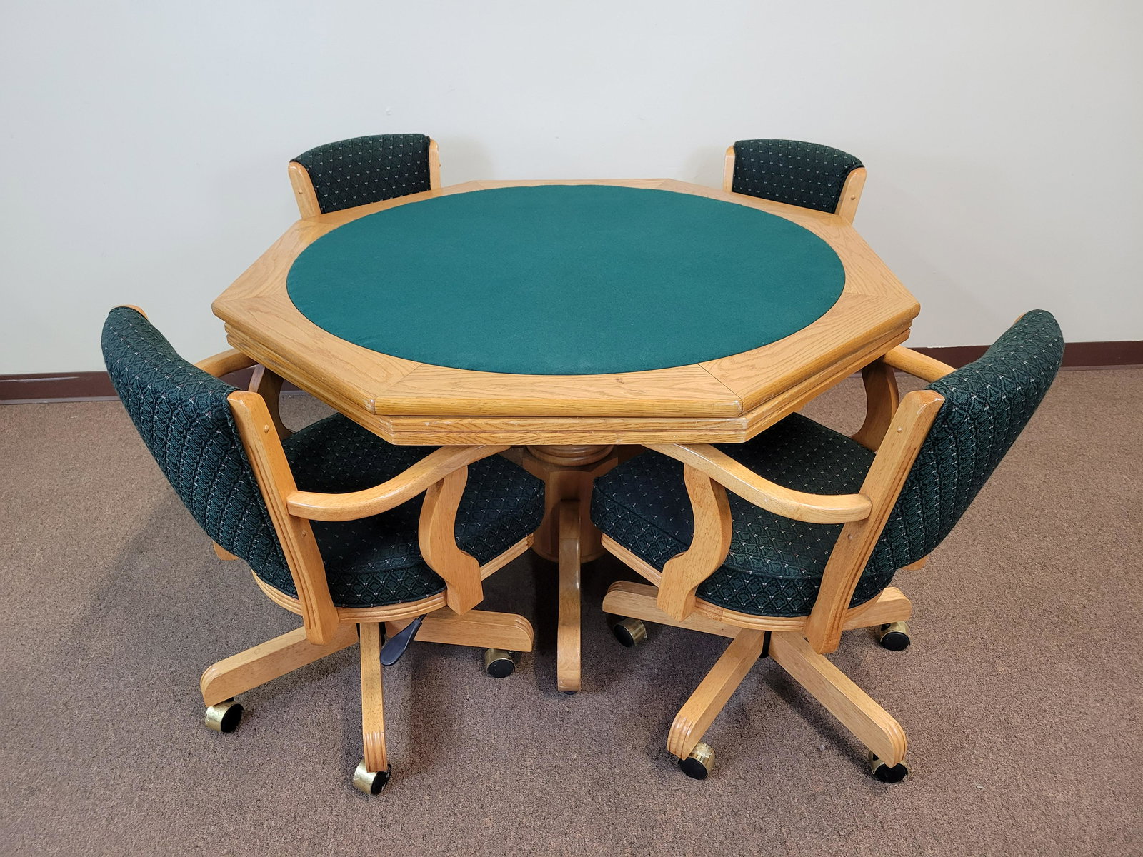 Game Table With 4 Chairs (1 of 8)