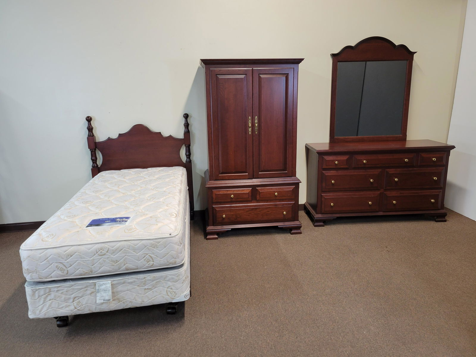 3 Pc Bedroom Set (1 of 9)