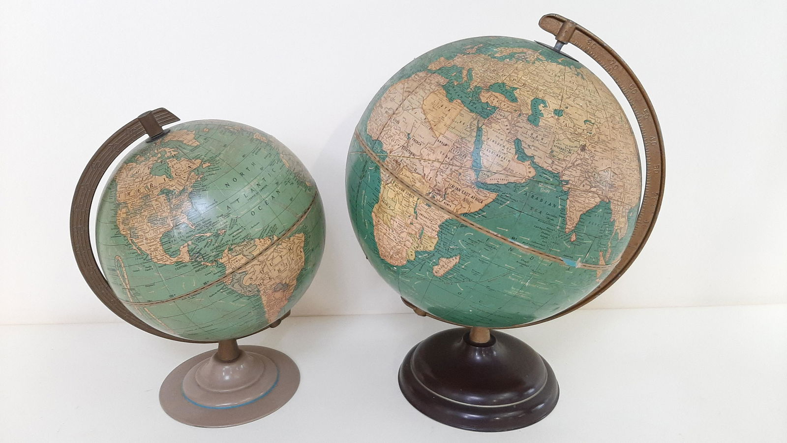 2 George F Cram Co Globes (1 of 6)