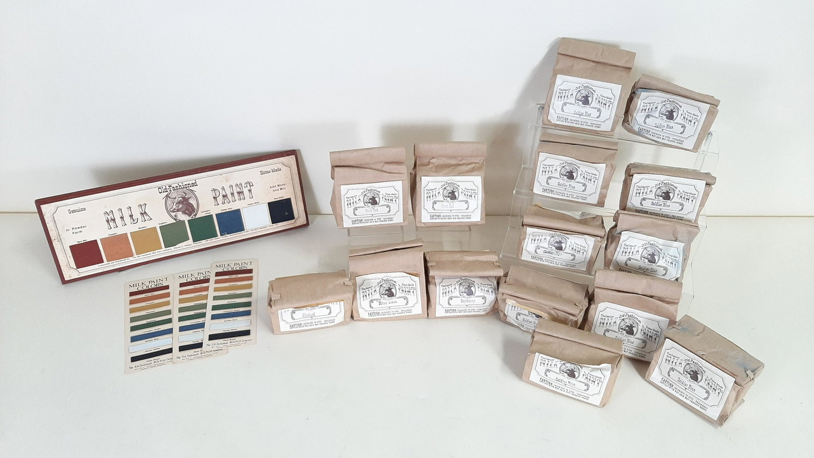 15 Quarts Milk Paint Powder Mix and Sampler: Includes 10 quarts soldier blue, 2 quarts barn red, and 1 quart each mustard, bayberry, and pitch black. IMPORTANT: Before bidding, please read the terms and conditions. When you registered for the au